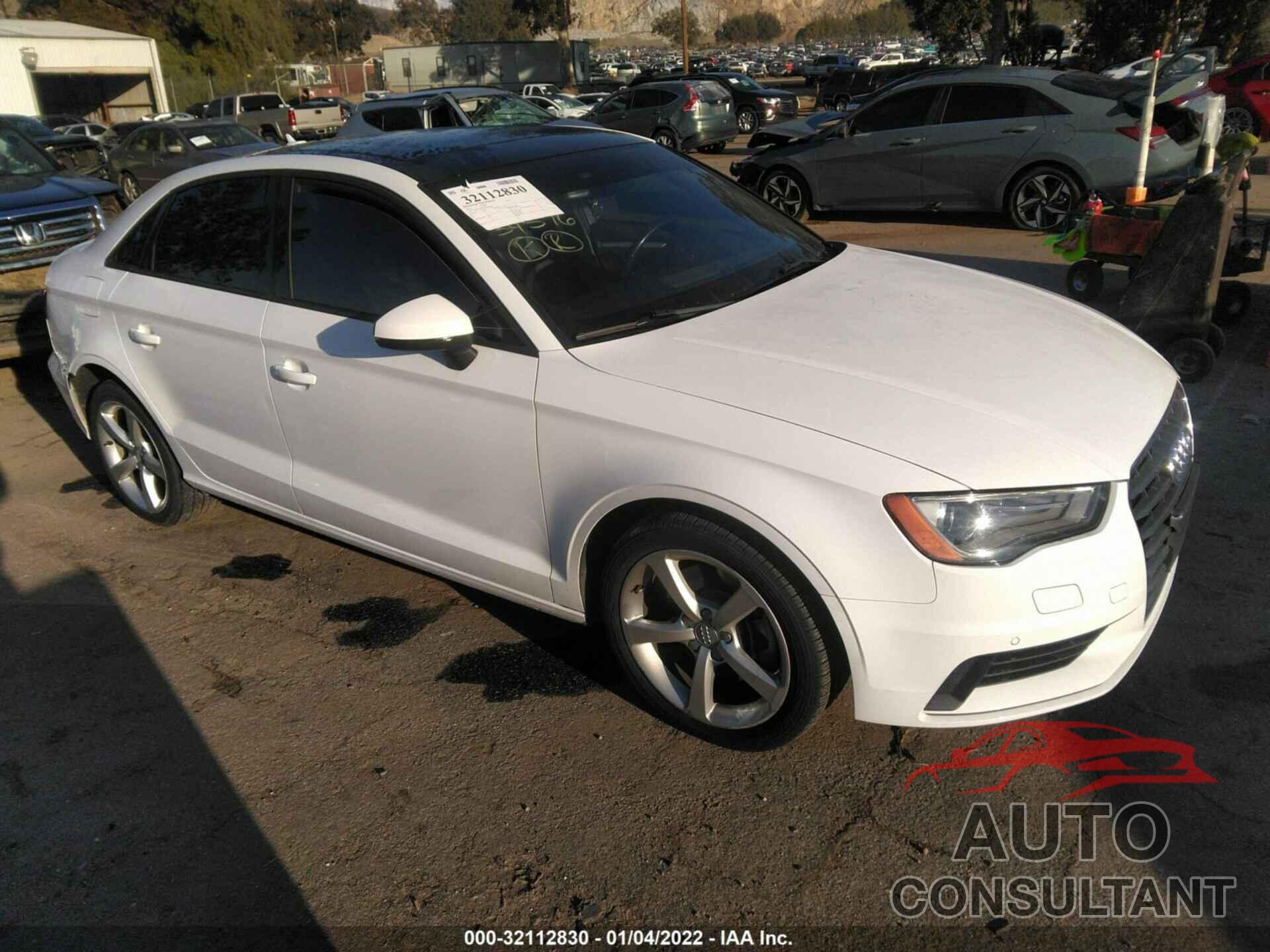 AUDI A3 2016 - WAUA7GFF4G1076522