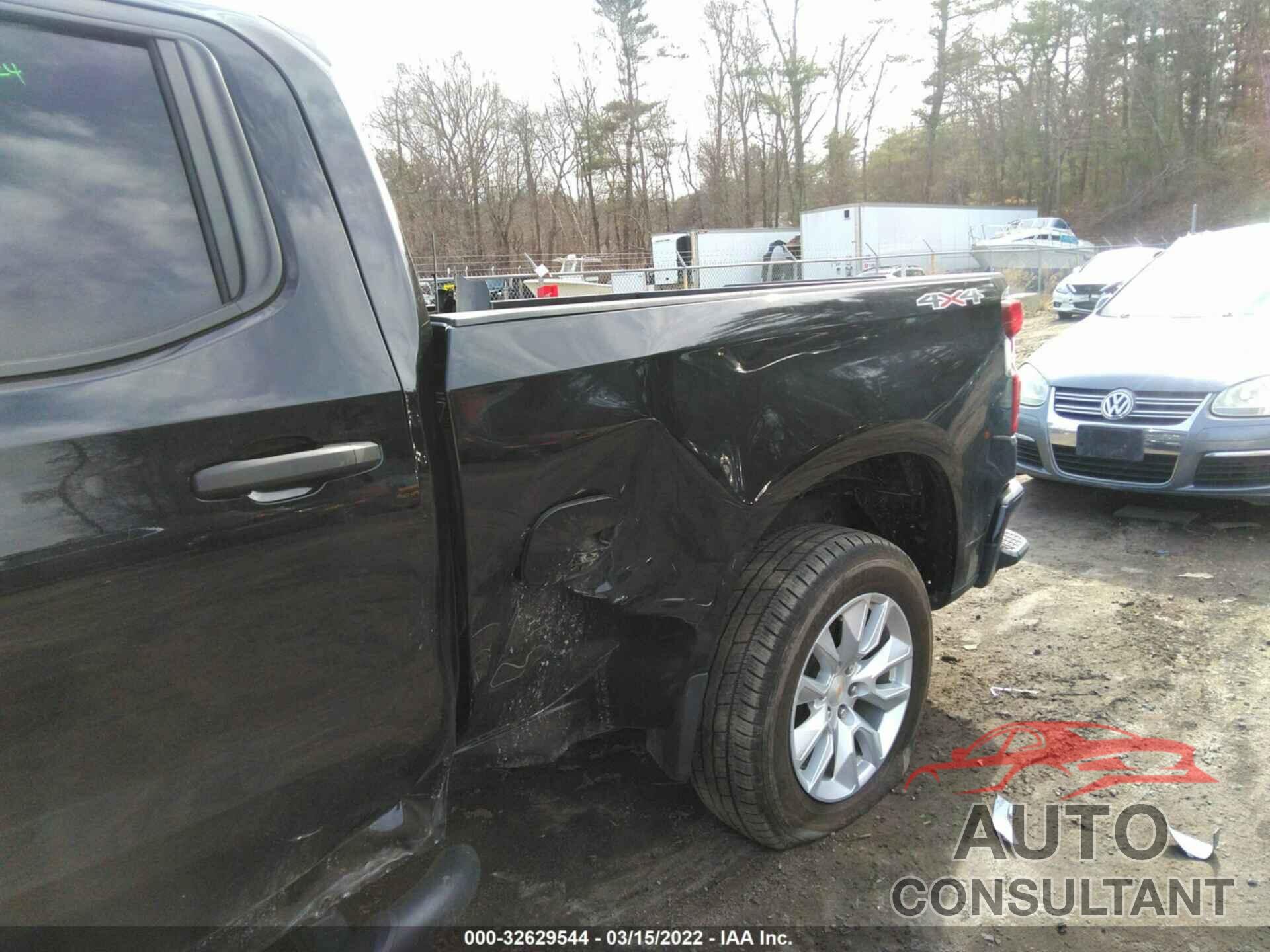 CHEVROLET SILVERADO 1500 2020 - 1GCUYBEF0LZ144831