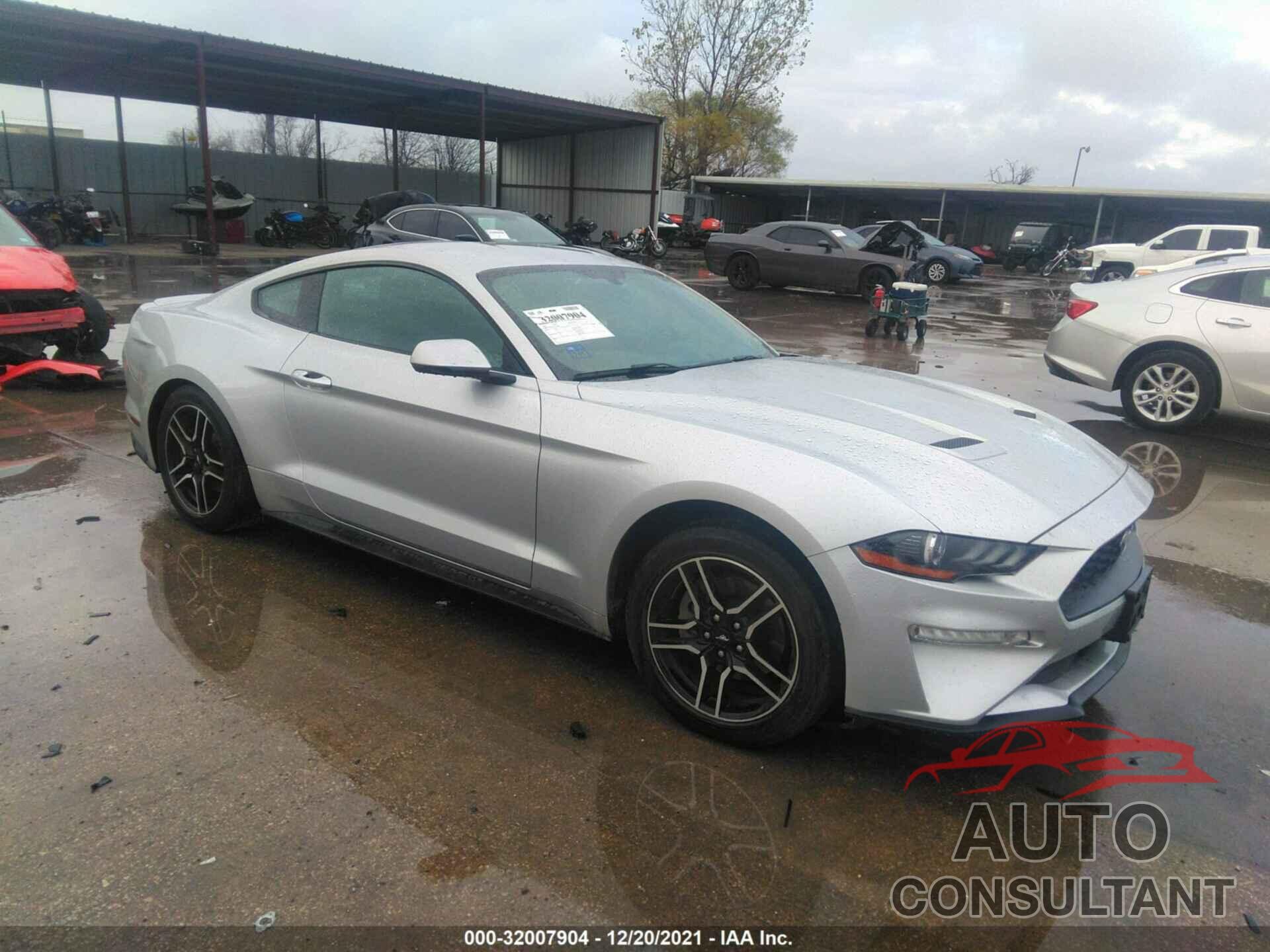 FORD MUSTANG 2018 - 1FA6P8TH5J5122403