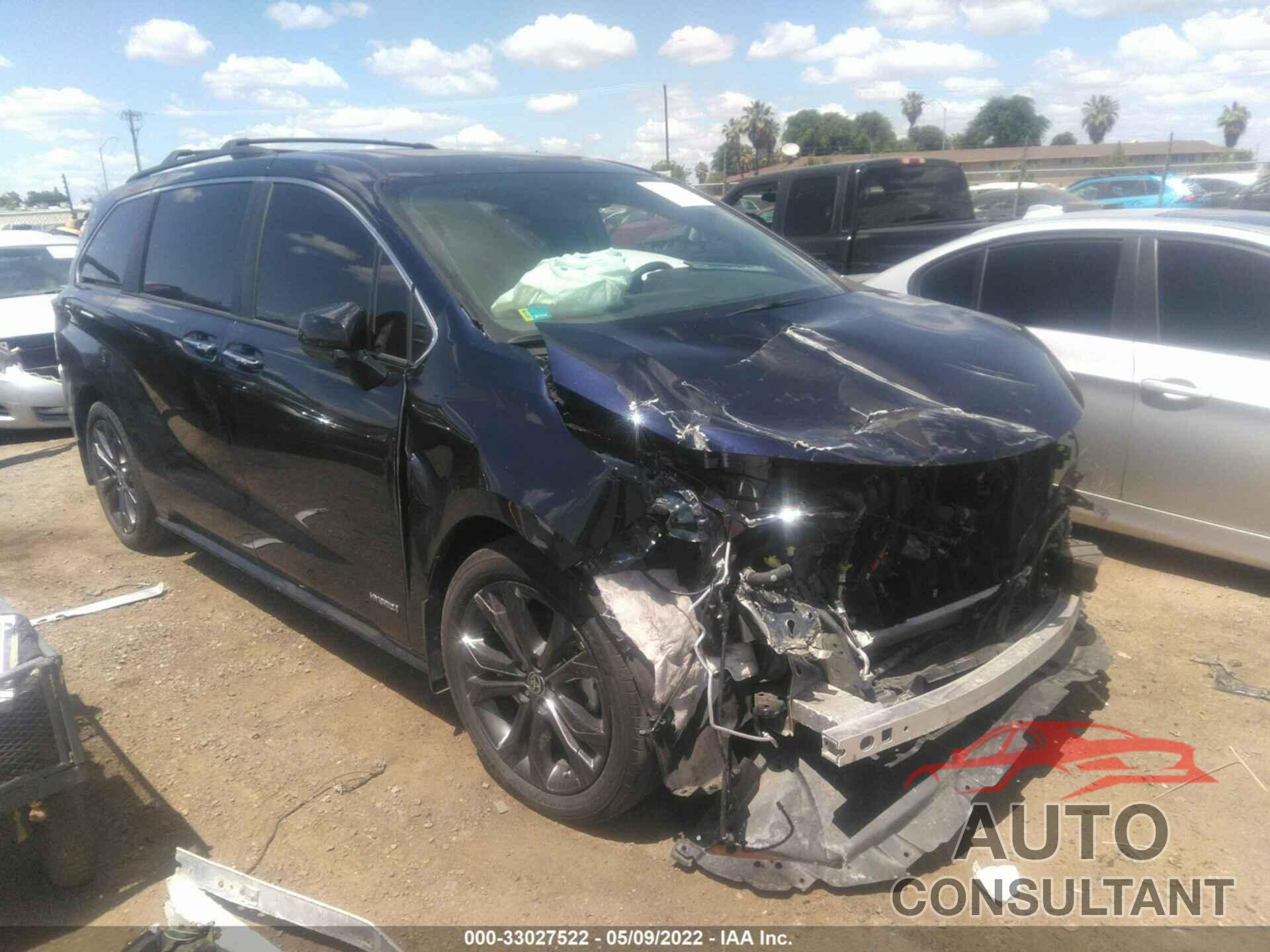 TOYOTA SIENNA 2021 - 5TDDRKEC4MS007834