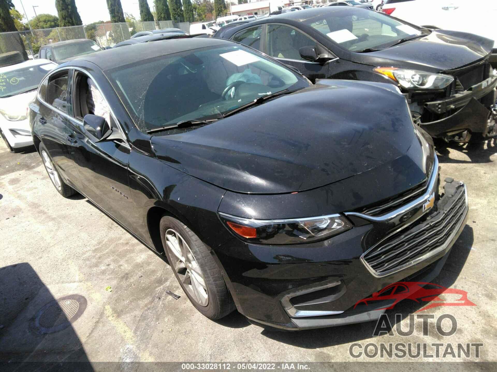 CHEVROLET MALIBU 2017 - 1G1ZE5ST3HF134001
