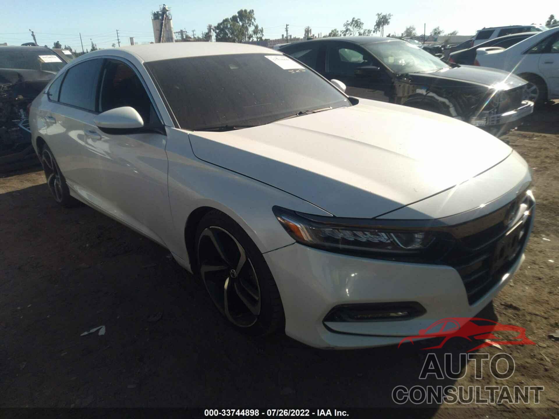 HONDA ACCORD SEDAN 2018 - 1HGCV1F35JA117074