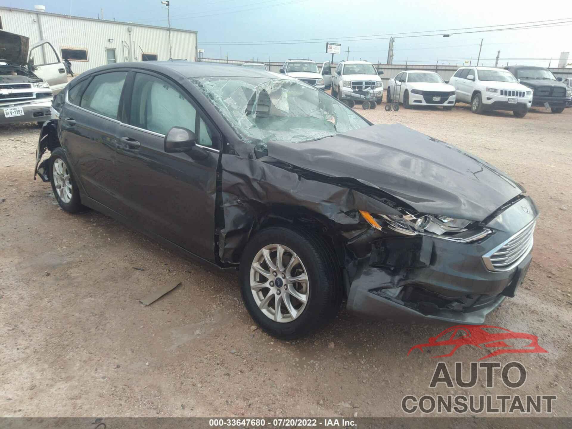 FORD FUSION 2017 - 3FA6P0G77HR141044