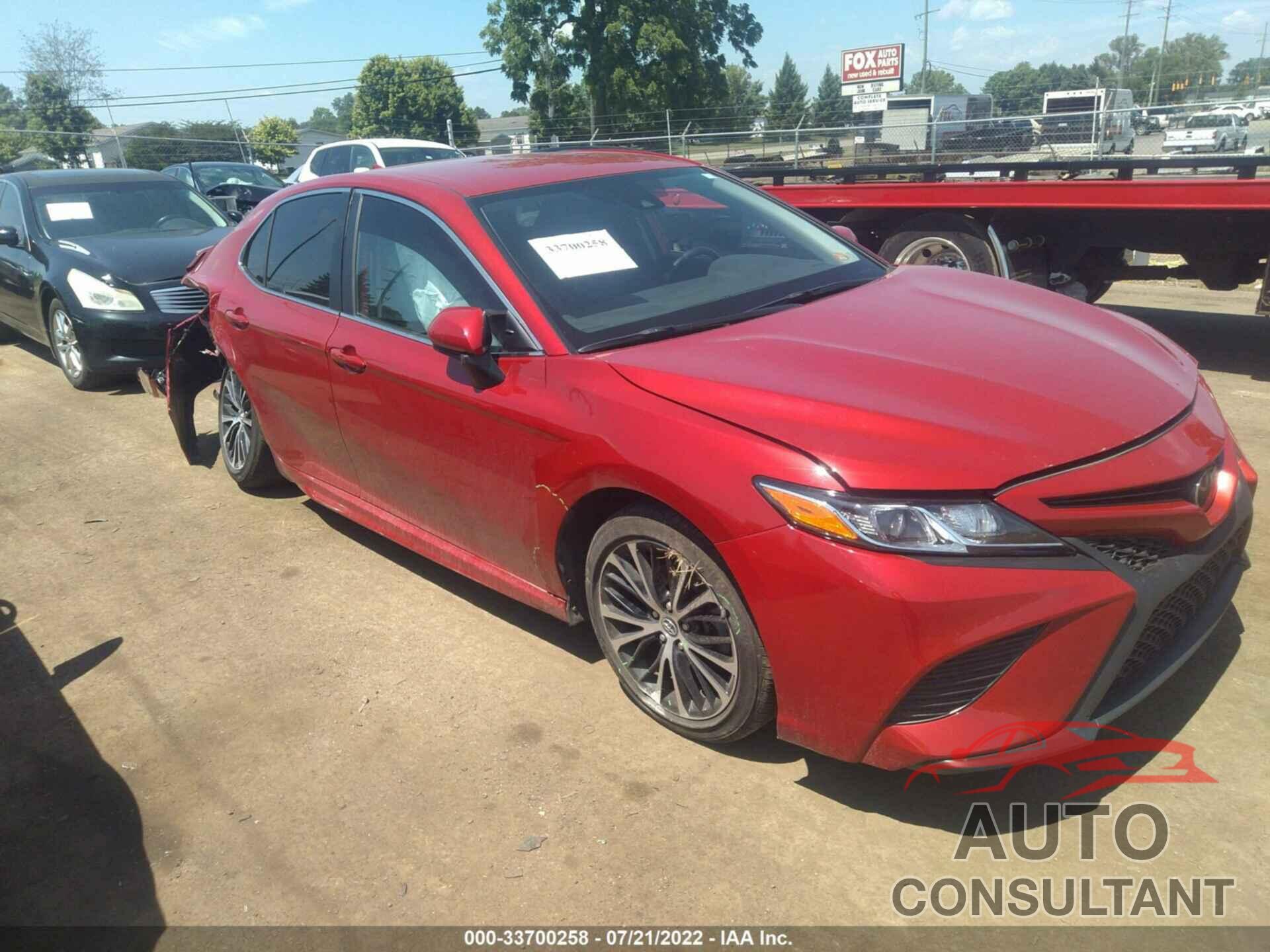 TOYOTA CAMRY 2020 - 4T1G11AK2LU309236