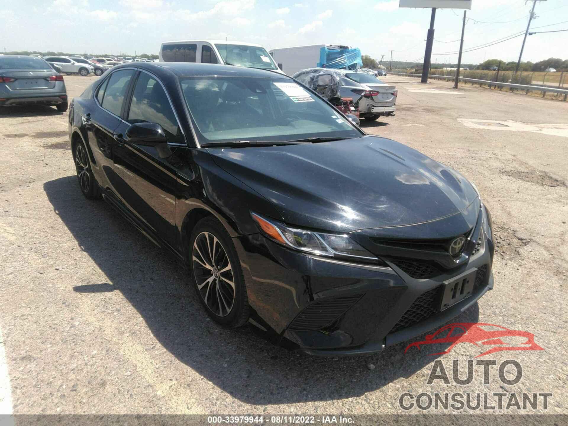 TOYOTA CAMRY 2020 - 4T1G11AK5LU929143