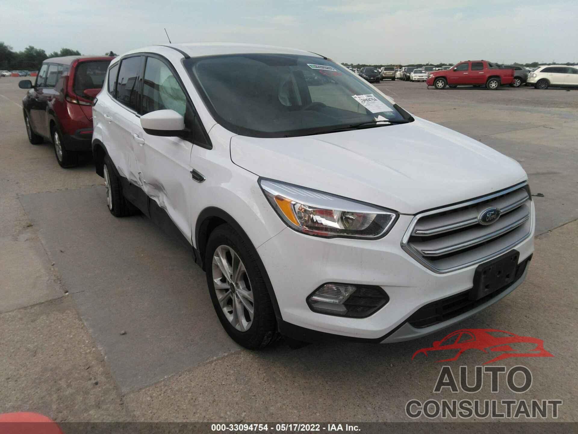 FORD ESCAPE 2019 - 1FMCU0GD0KUB81103