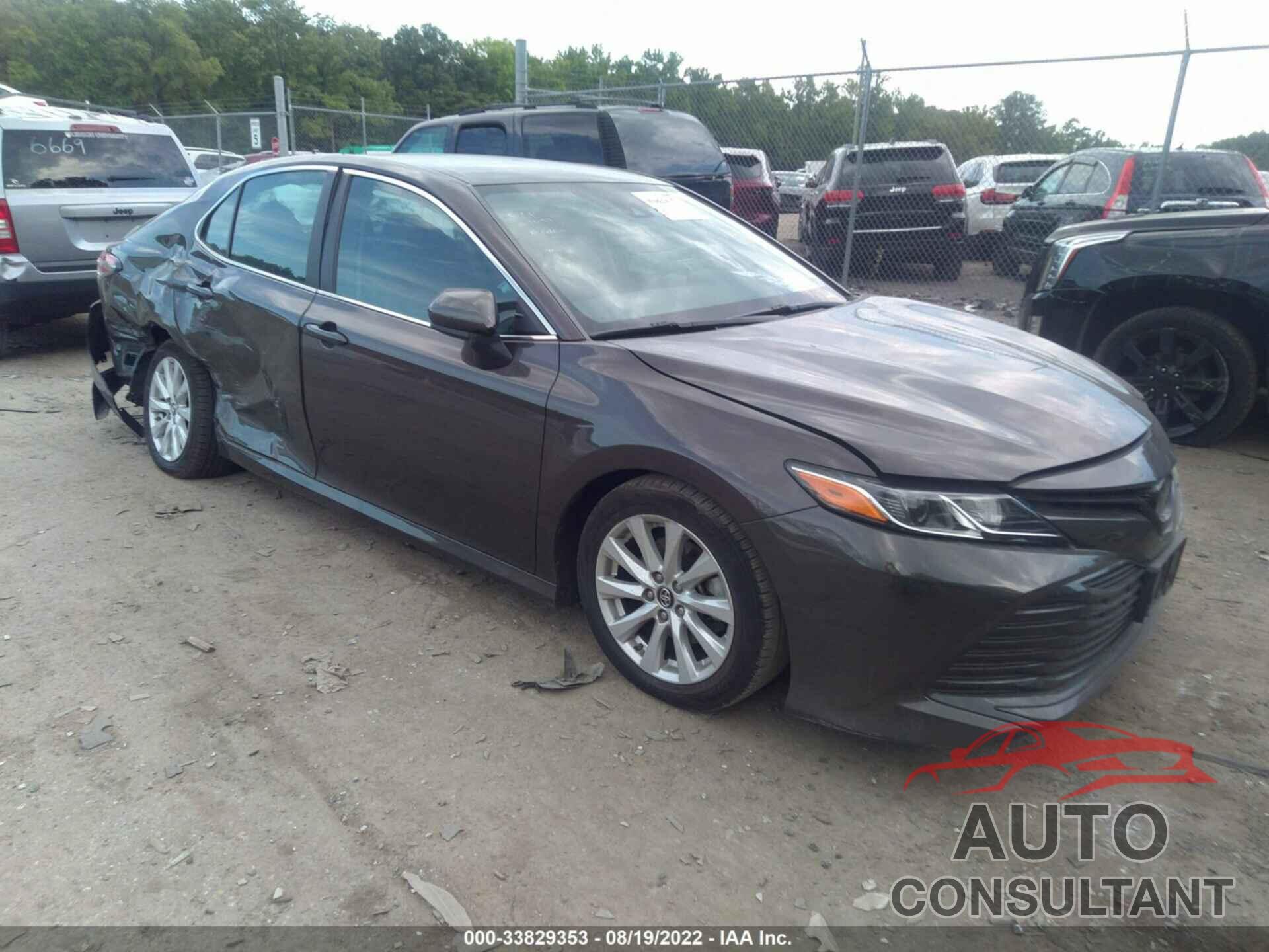 2019 CAMRY TOYOTA