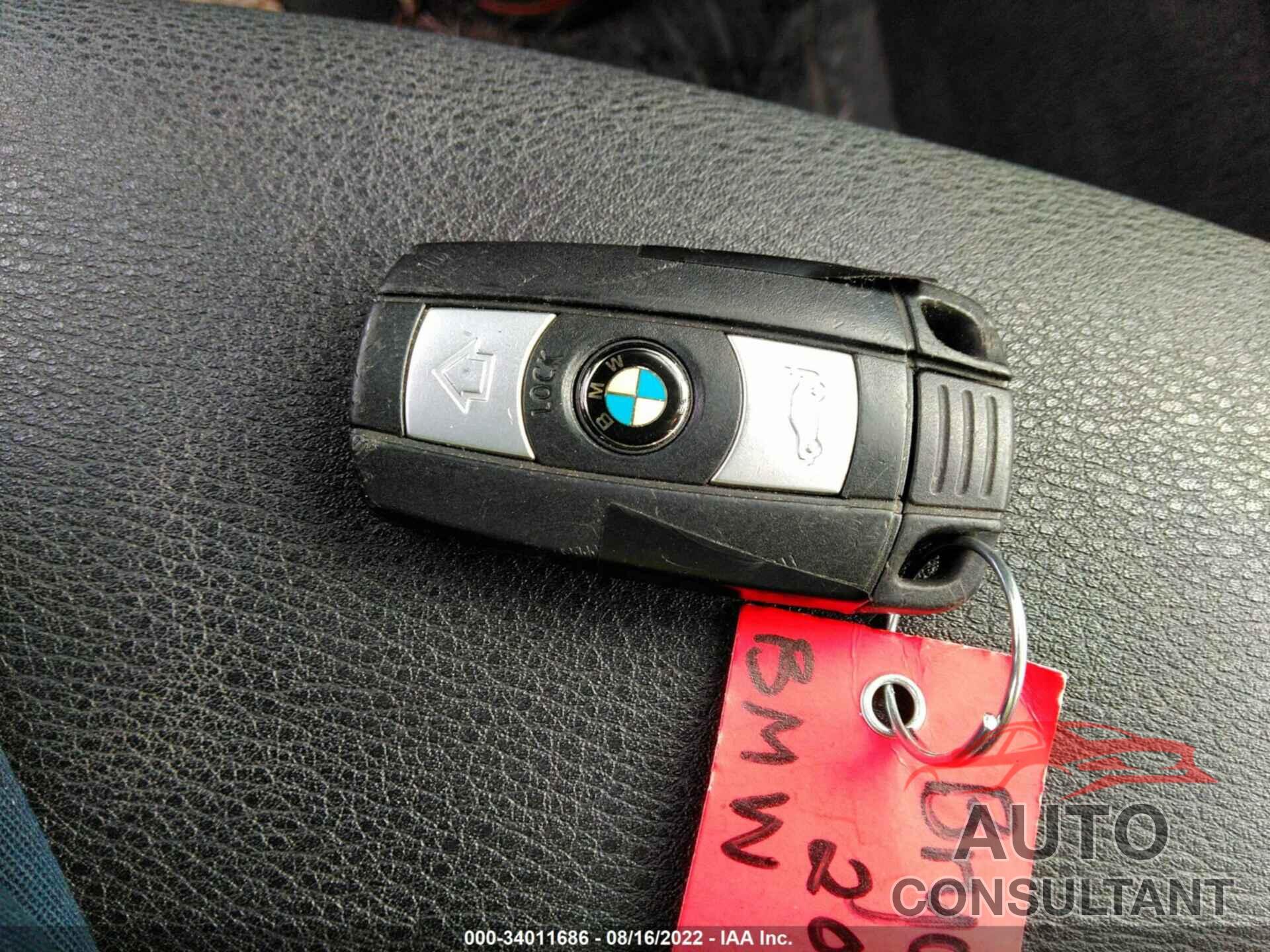 BMW X1 2015 - WBAVL1C54FVY36624