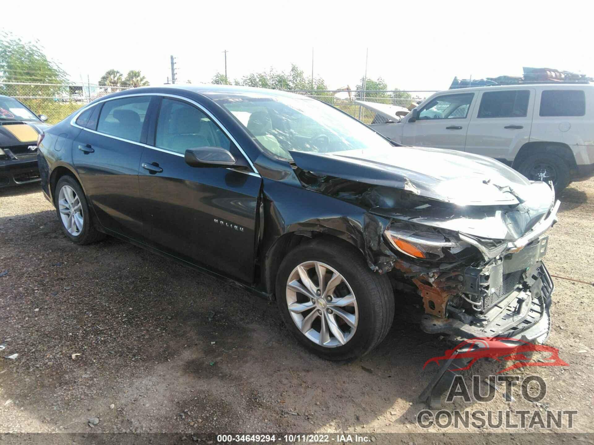 CHEVROLET MALIBU 2019 - 1G1ZD5ST7KF138059