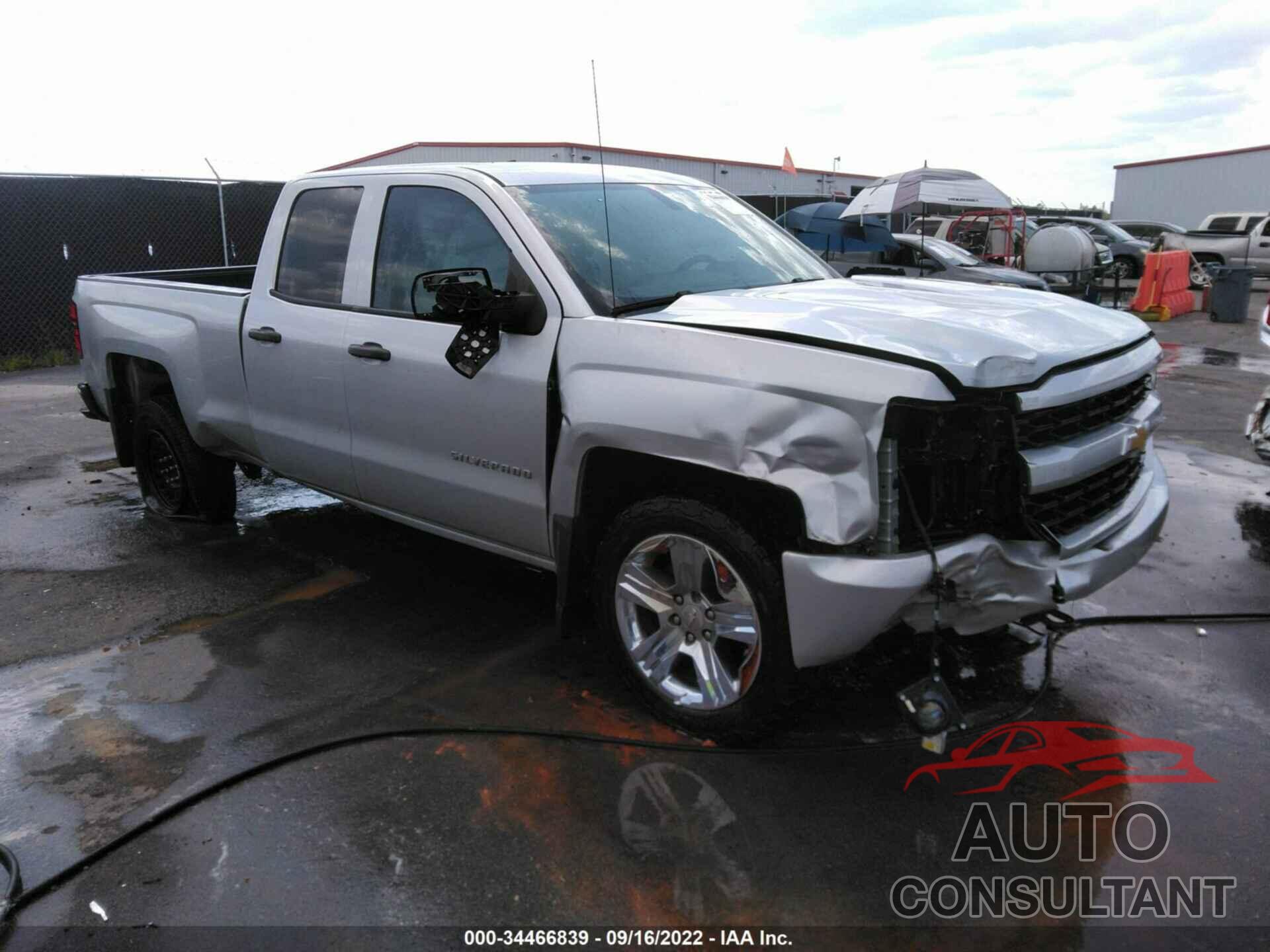 CHEVROLET SILVERADO 1500 2017 - 1GCRCPEH6HZ155293