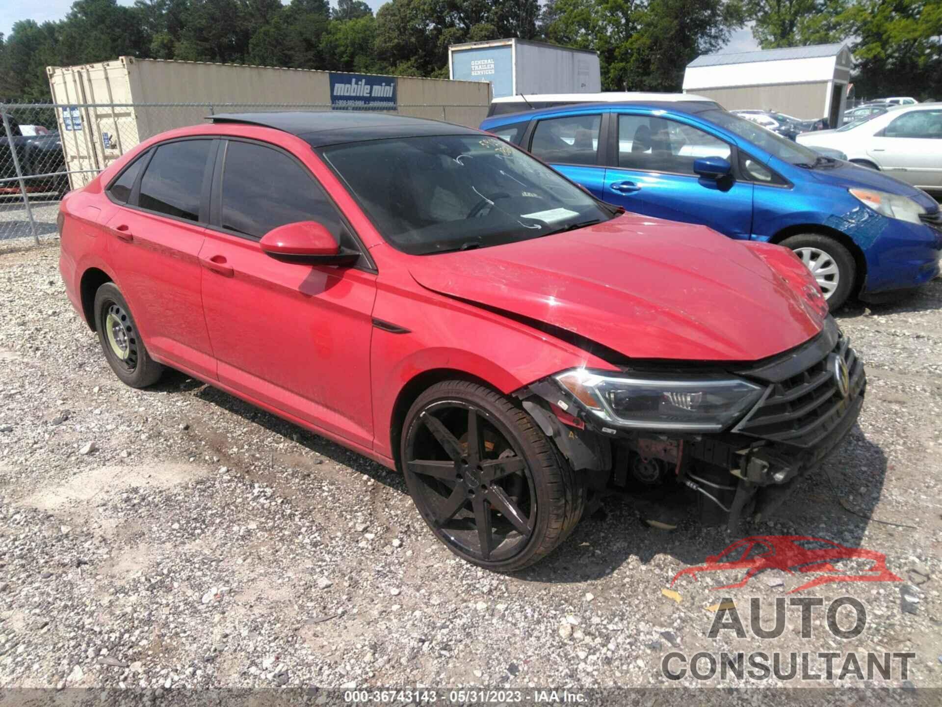 VOLKSWAGEN JETTA 2019 - 3VWE57BUXKM197868