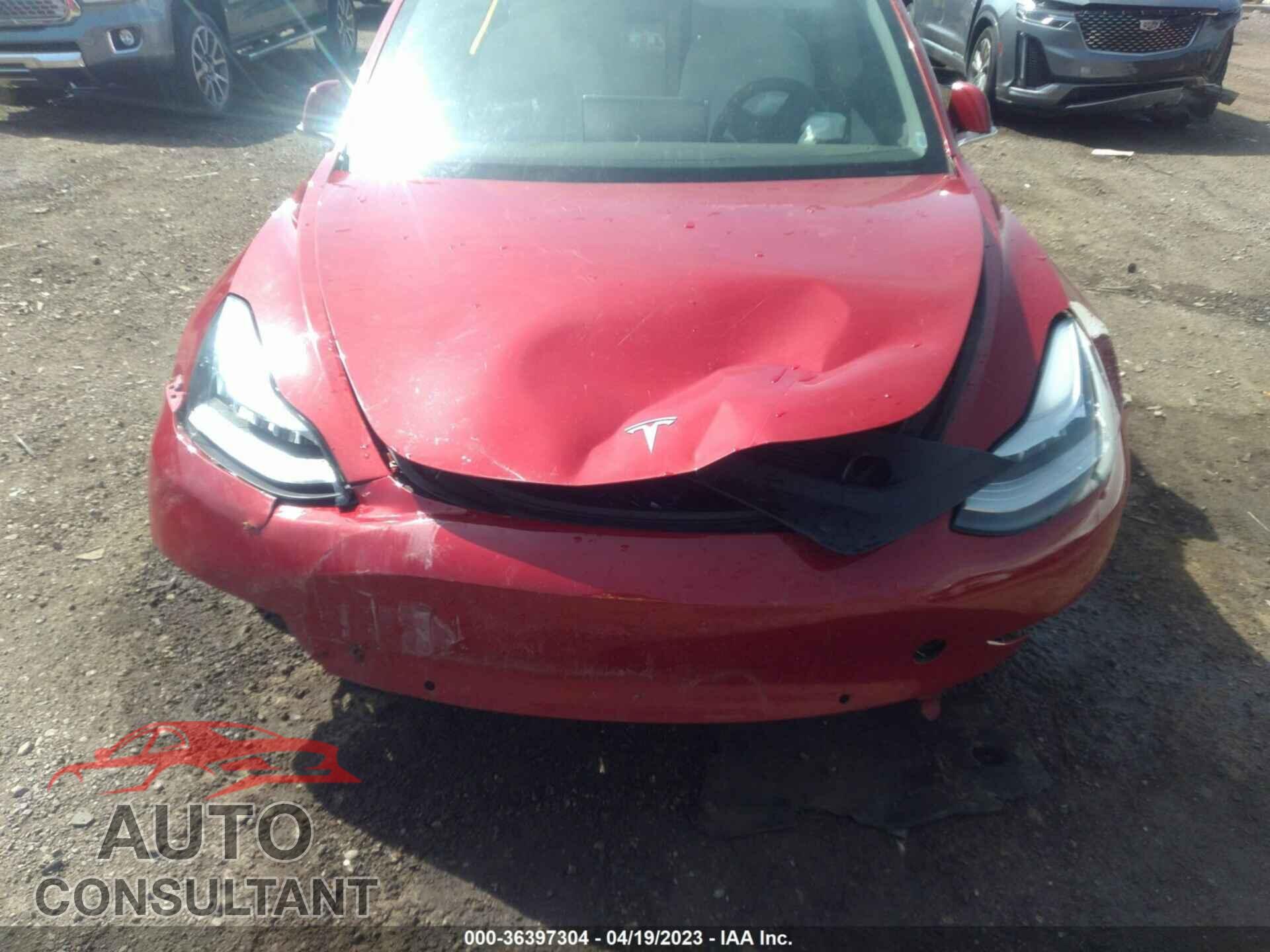 TESLA MODEL 3 2018 - 5YJ3E1EB6JF135145