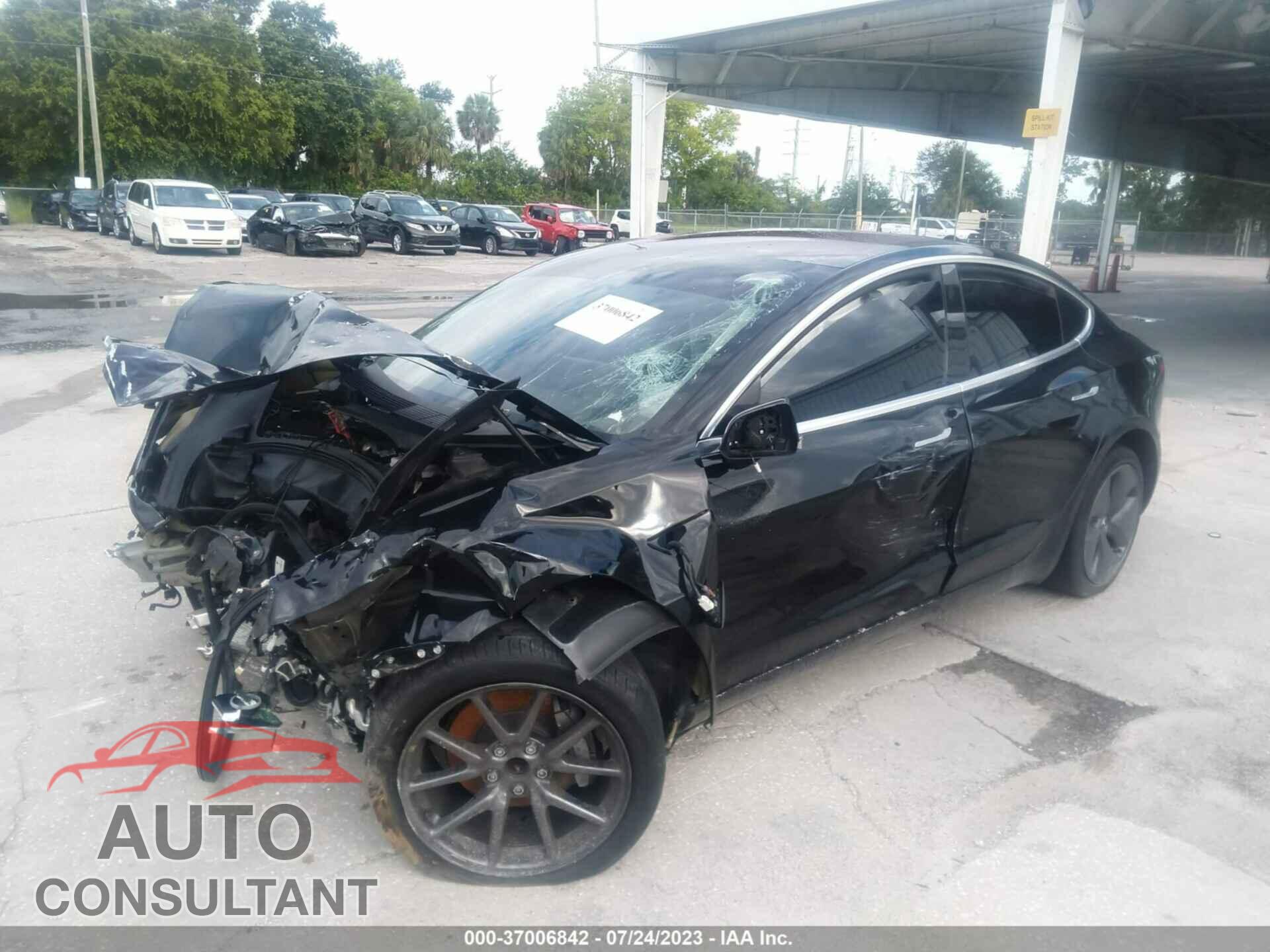 TESLA MODEL 3 2018 - 5YJ3E1EA5JF123396