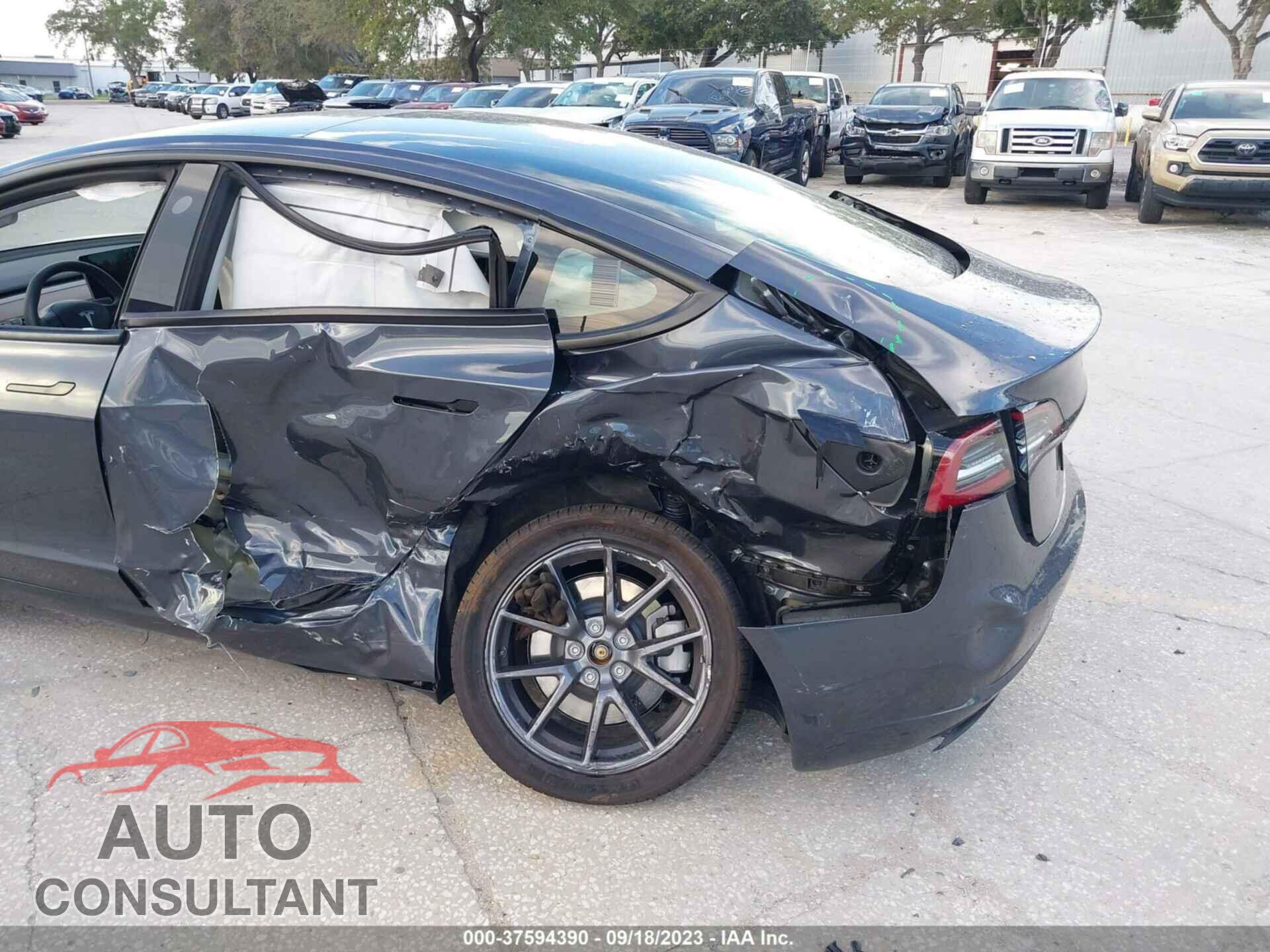 TESLA MODEL 3 2023 - 5YJ3E1EA0PF396030