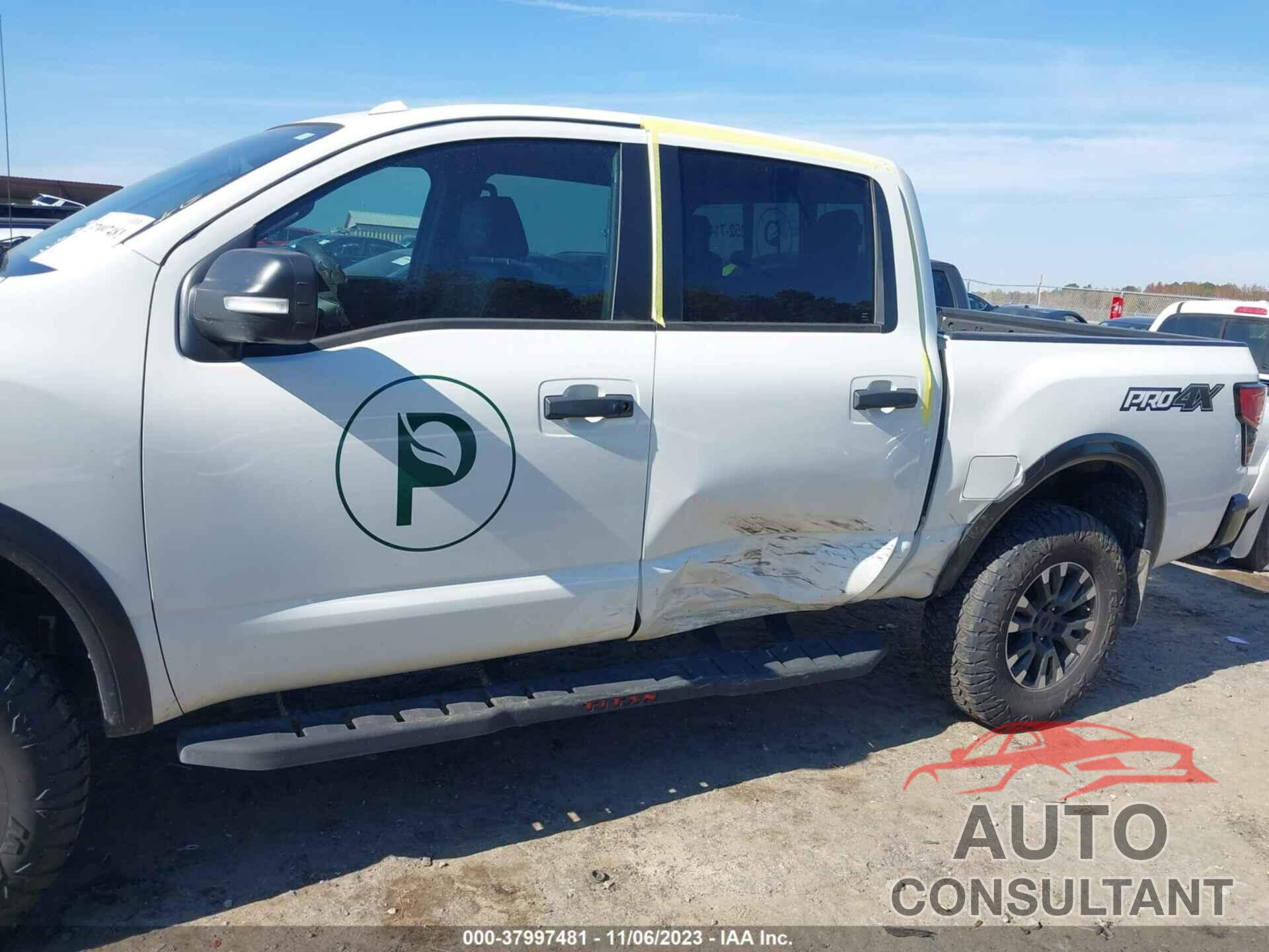 NISSAN TITAN 2021 - 1N6AA1ED4MN532196