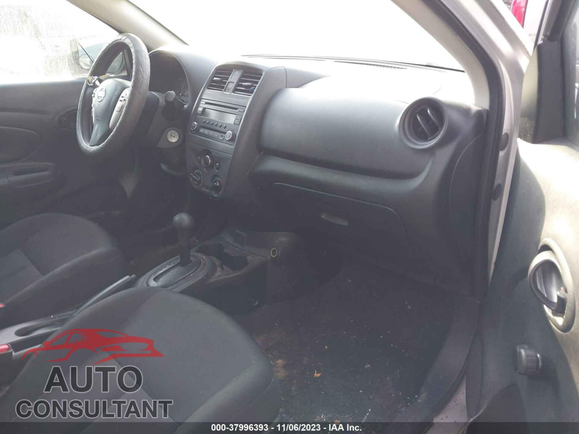 NISSAN VERSA 2017 - 3N1CN7AP3HL848488