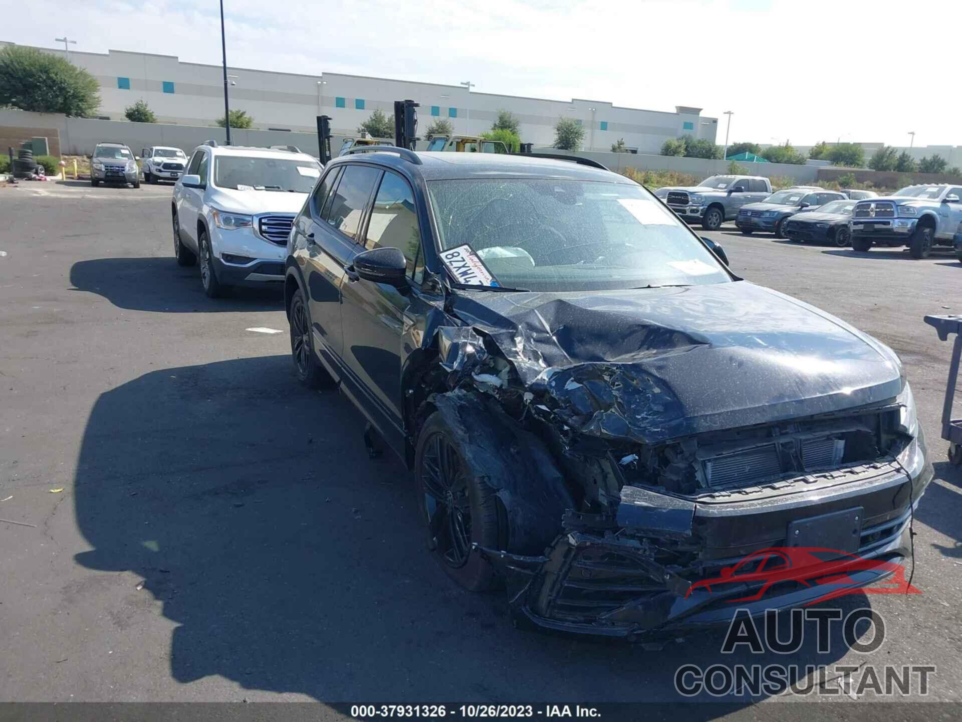 VOLKSWAGEN TIGUAN 2022 - 3VVCB7AX4NM053317