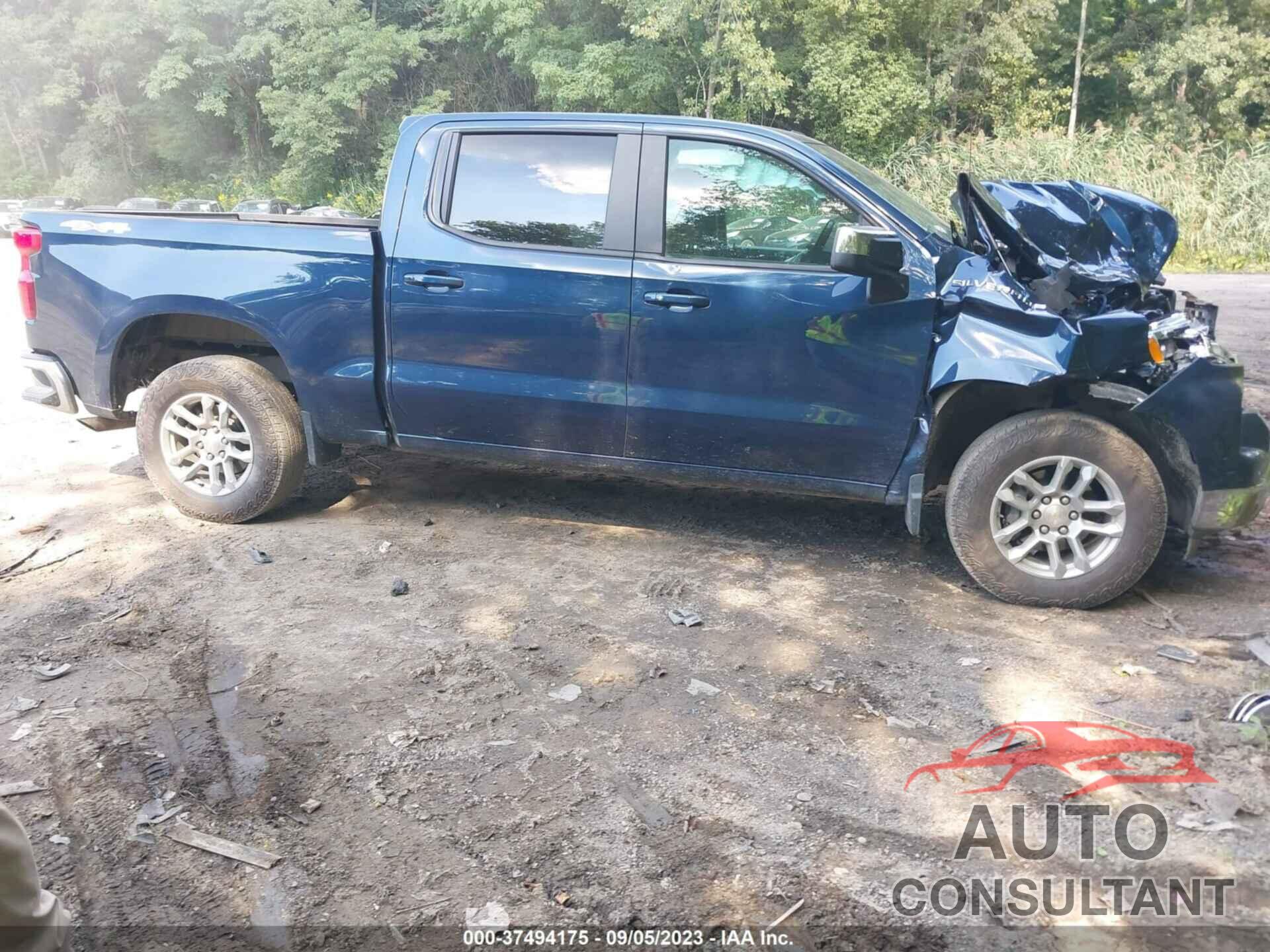CHEVROLET SILVERADO 1500 2022 - 1GCPDKEK4NZ540043