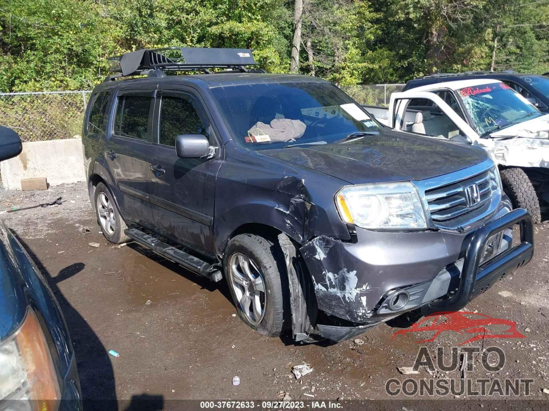 HONDA PILOT 2015 - 5FNYF4H42FB049064