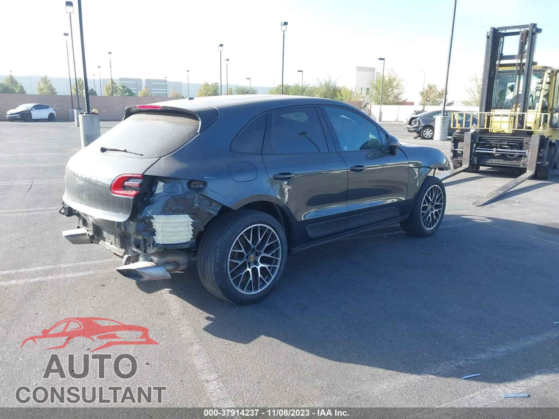 PORSCHE MACAN 2018 - WP1AA2A51JLB00114