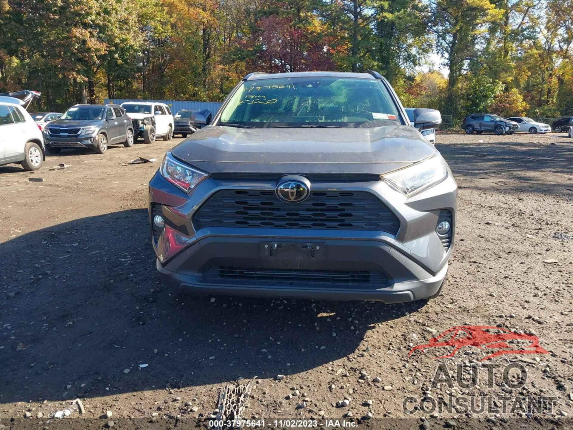 TOYOTA RAV4 2019 - JTMA1RFV7KD020217