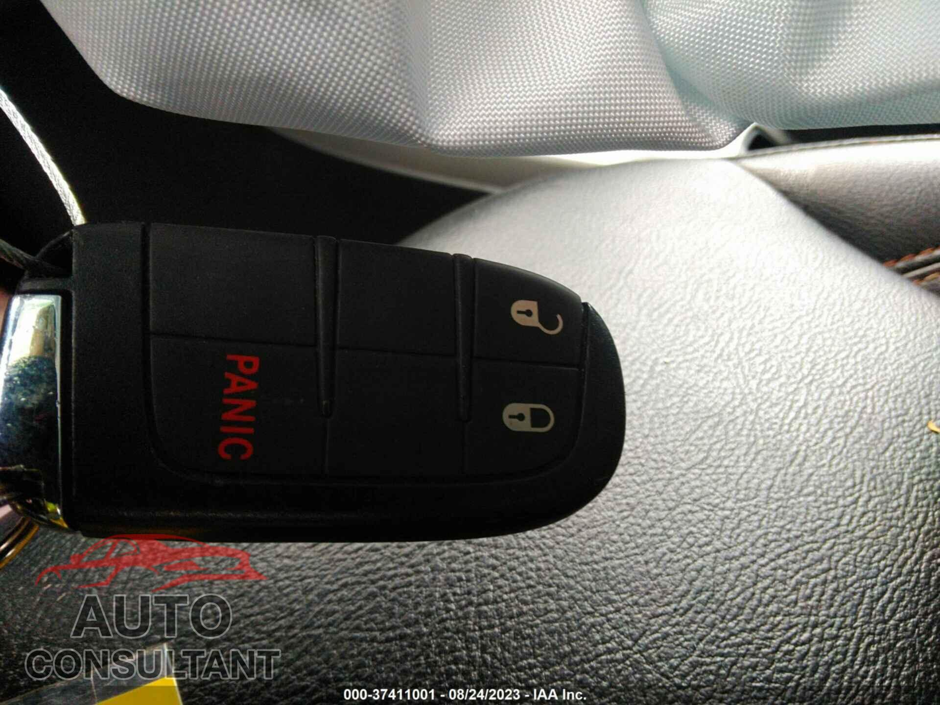 JEEP COMPASS 2020 - 3C4NJDBB3LT217588