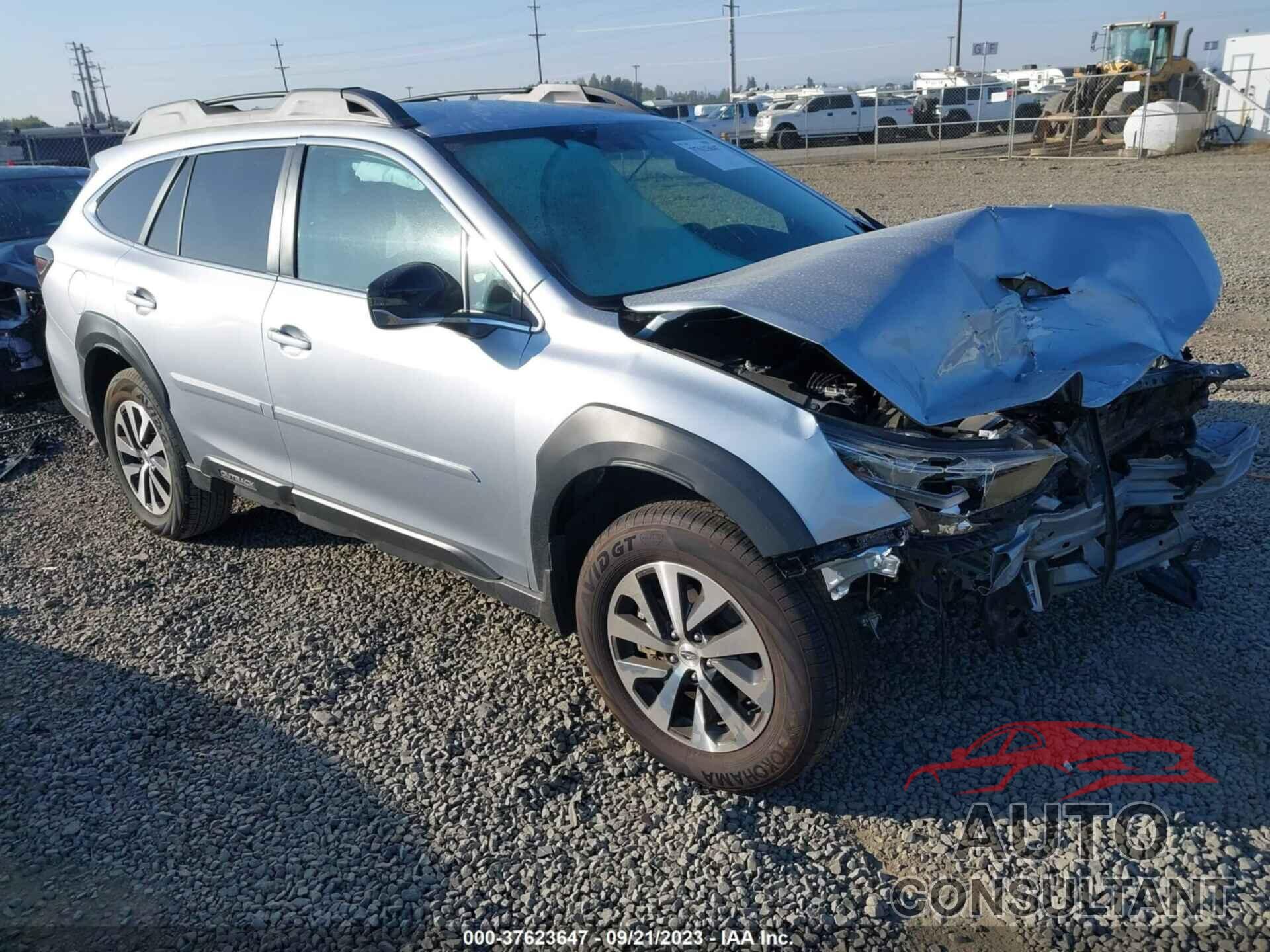 SUBARU OUTBACK 2023 - 4S4BTADC8P3132793