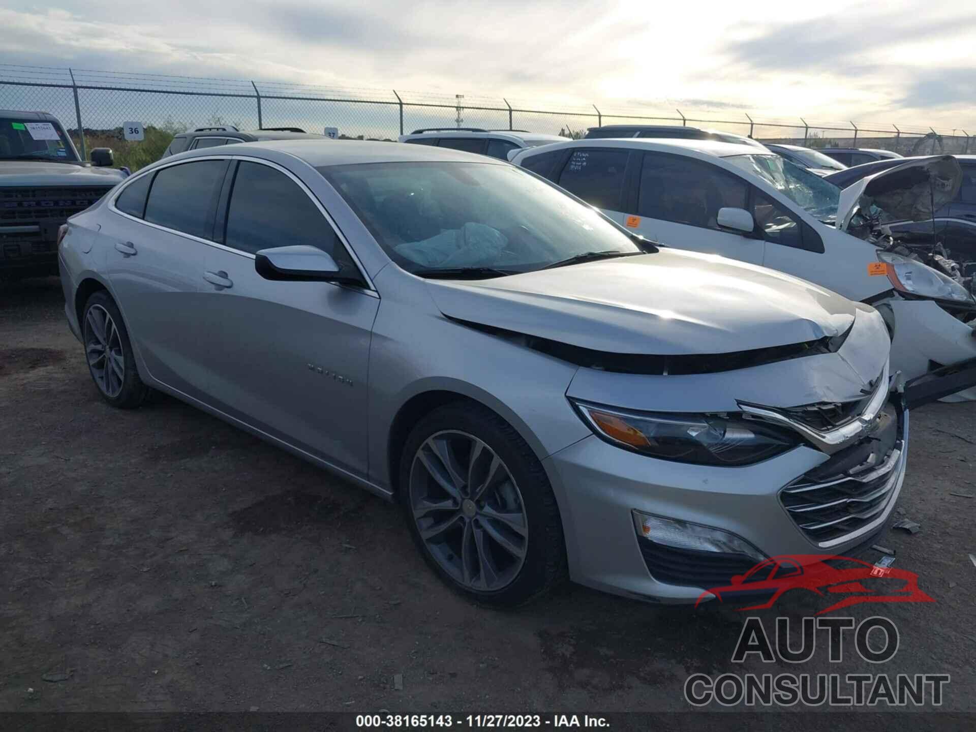 CHEVROLET MALIBU 2021 - 1G1ZD5ST3MF073309