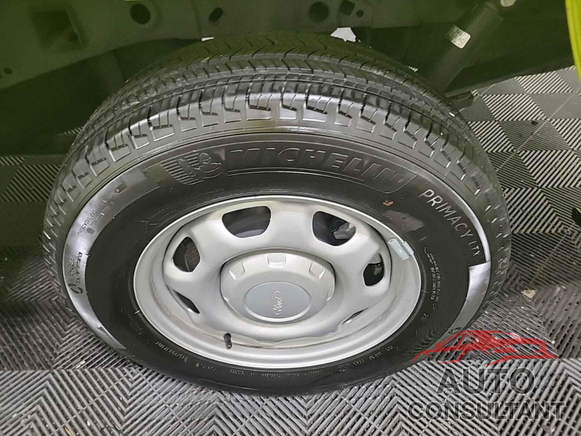 FORD F-150 2022 - 1FTMF1CB6NKE05004
