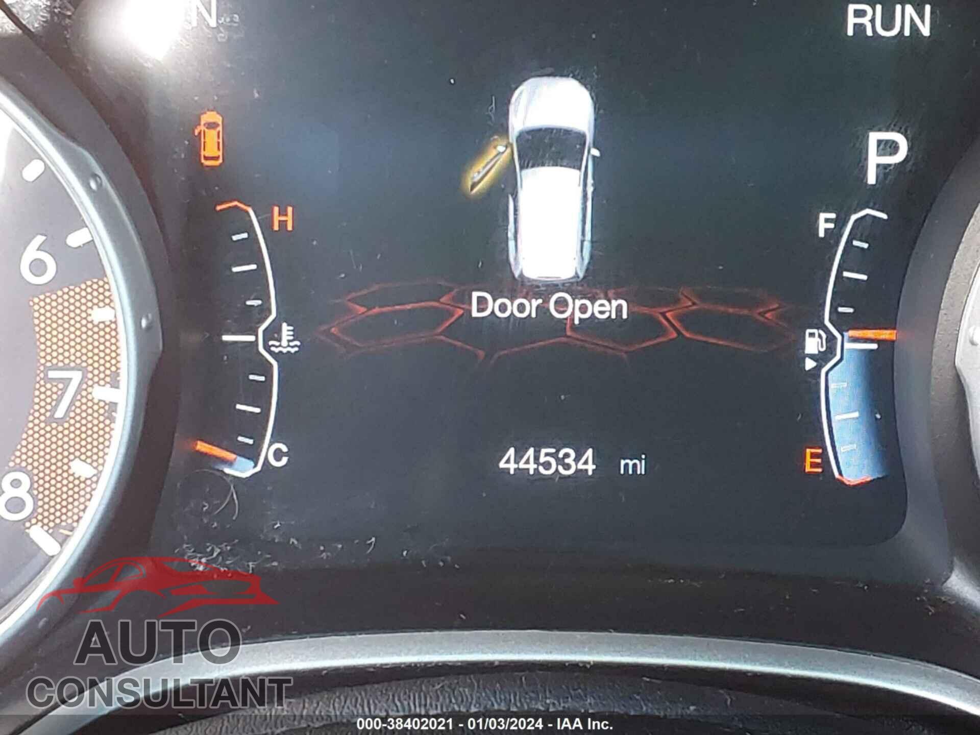 JEEP COMPASS 2019 - 3C4NJDBB0KT704150