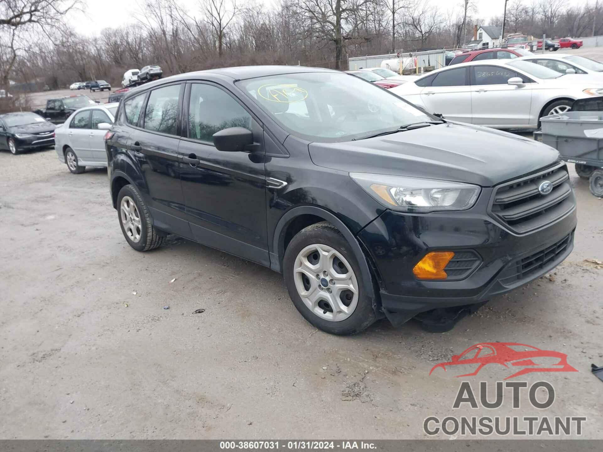 FORD ESCAPE 2018 - 1FMCU0F74JUC03484