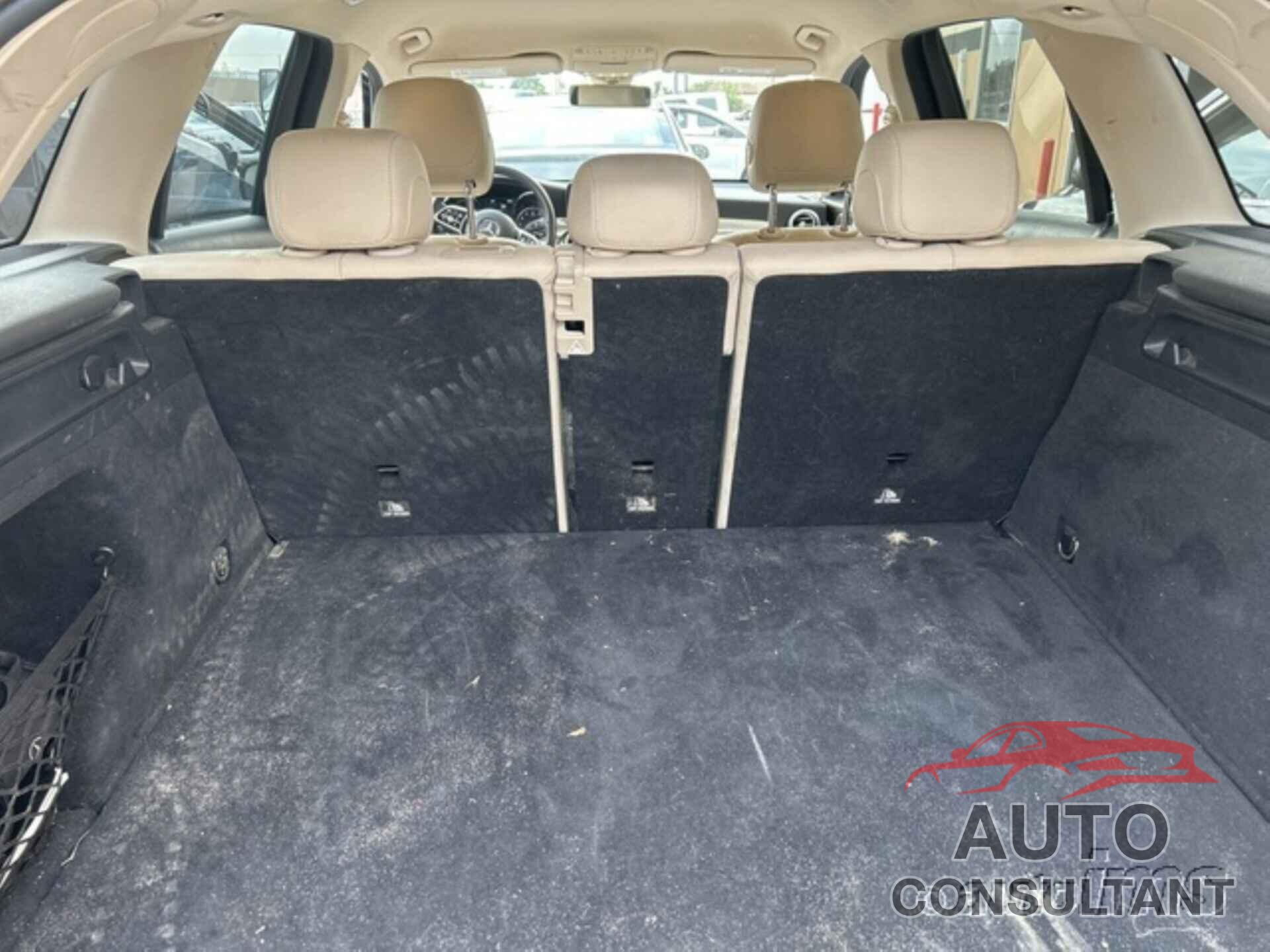 MERCEDES-BENZ GLC 300 2020 - W1N0G8DB1LF772085