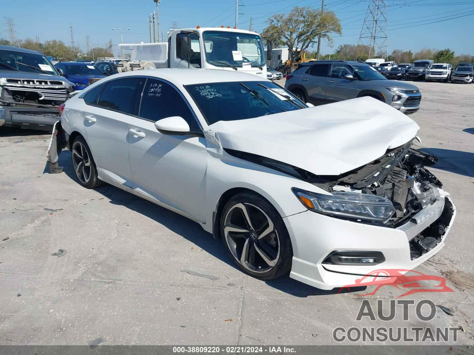 HONDA ACCORD 2018 - 1HGCV1F37JA060747