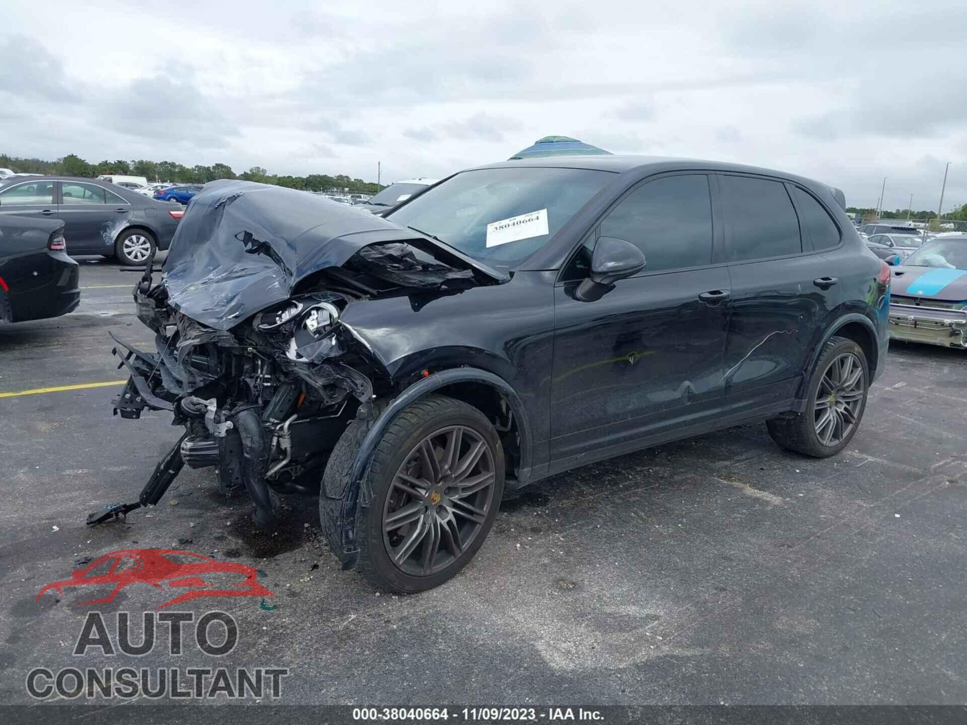PORSCHE CAYENNE 2017 - WP1AA2A21HKA90531