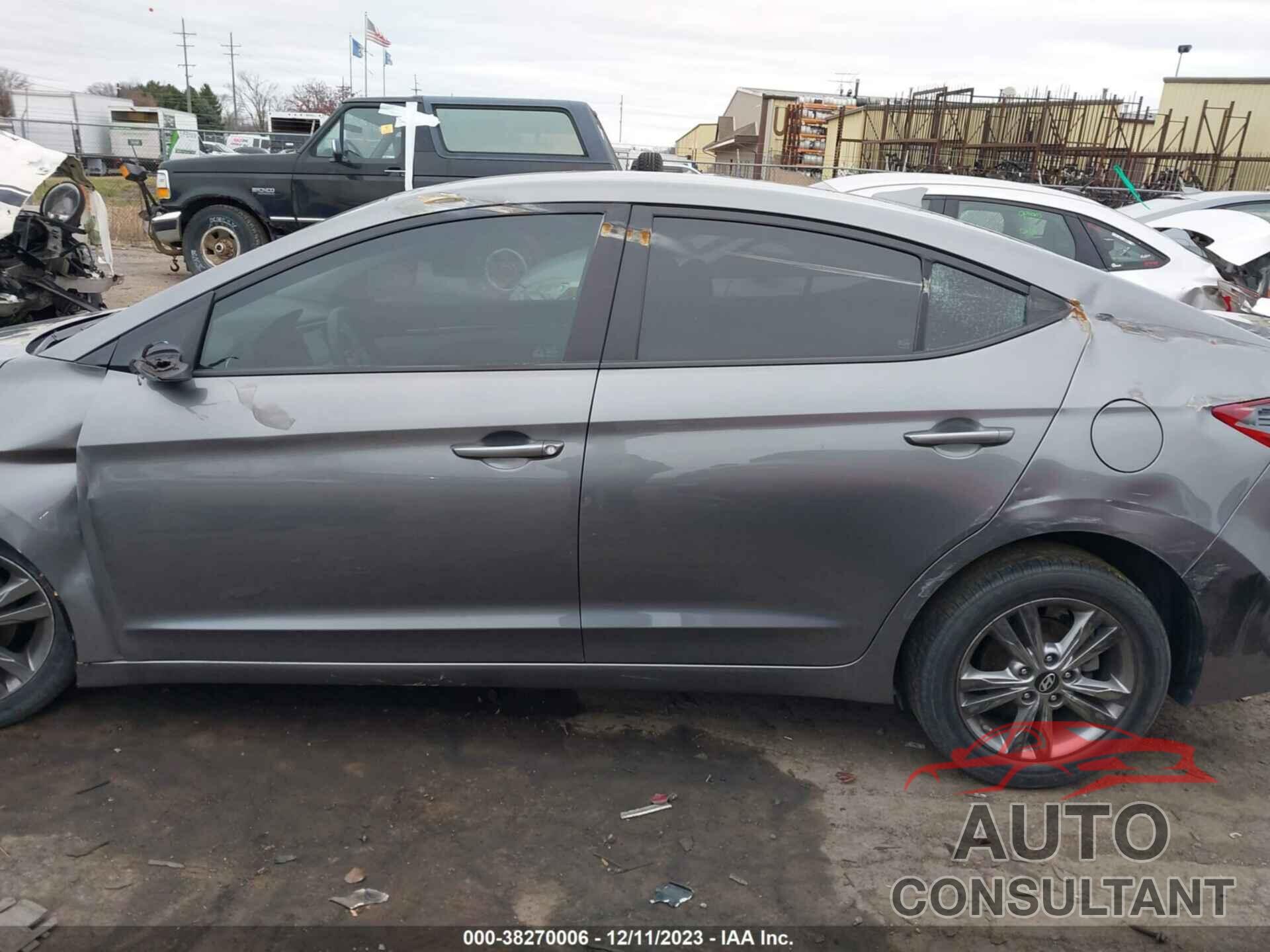 HYUNDAI ELANTRA 2018 - 5NPD84LF9JH391364