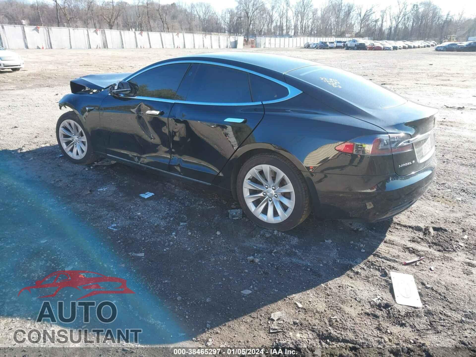 TESLA MODEL S 2018 - 5YJSA1E2XJF294855