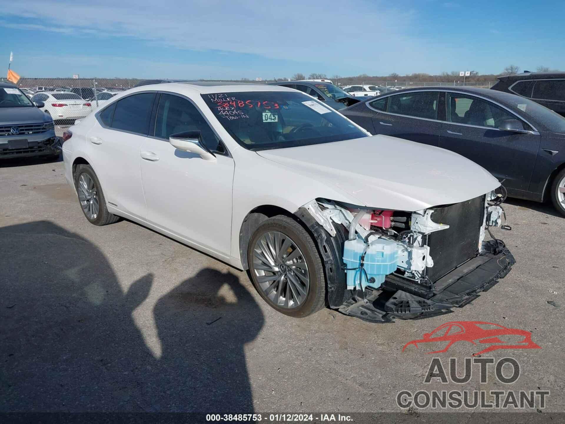 LEXUS ES 300H 2021 - 58AFA1C15MU002718