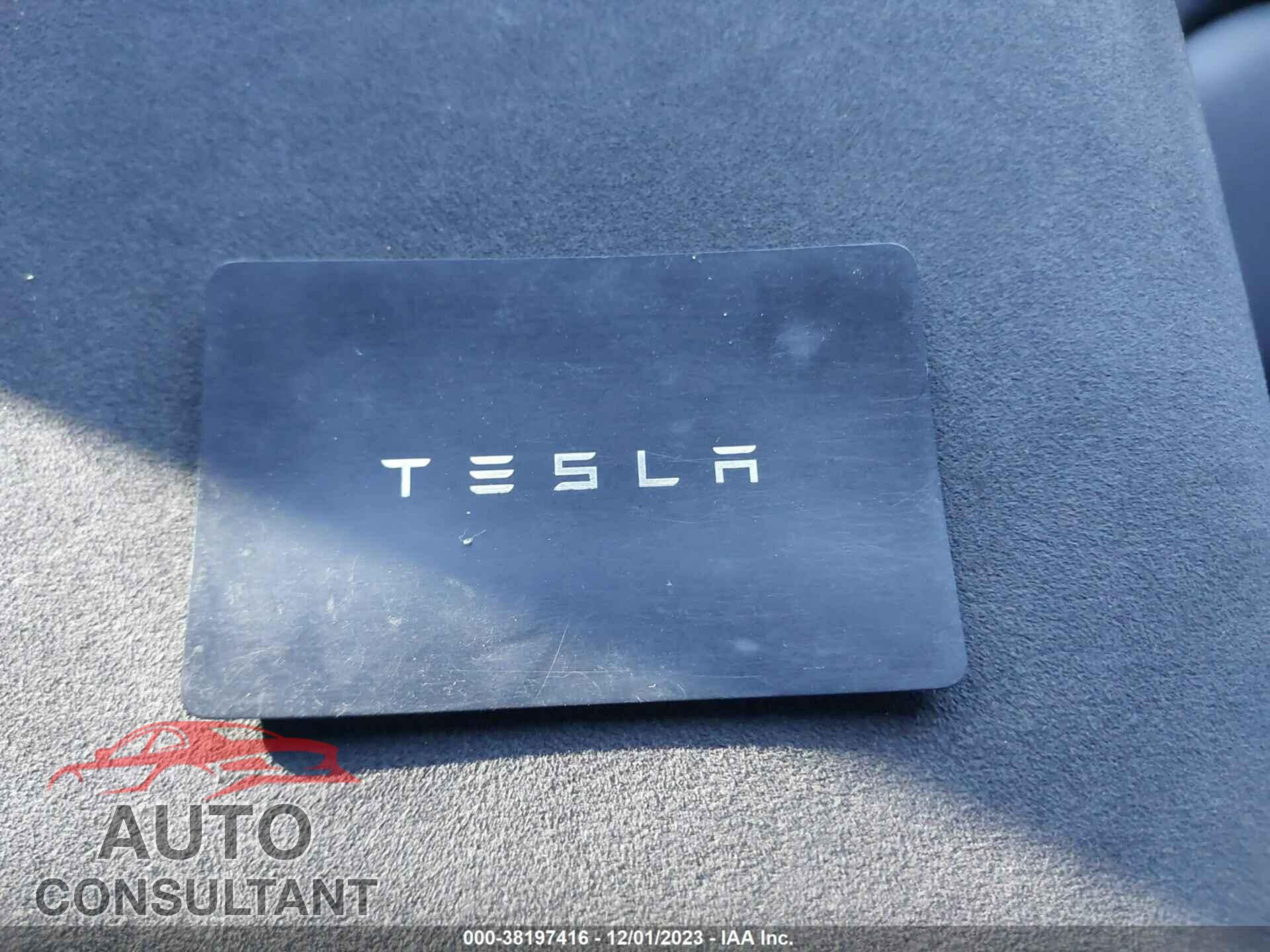 TESLA MODEL 3 2021 - 5YJ3E1EB5MF995719