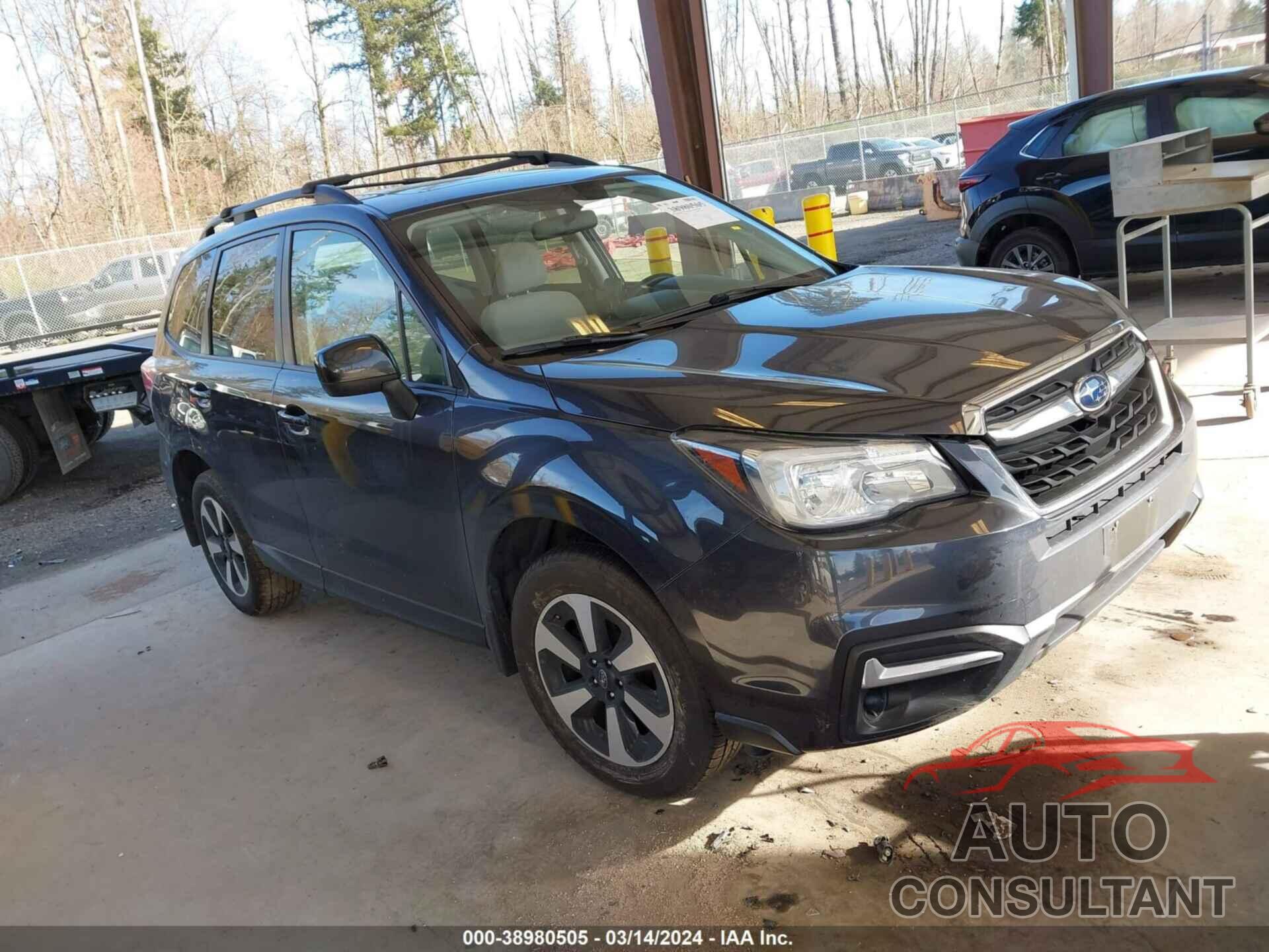 SUBARU FORESTER 2018 - JF2SJAEC1JH612727