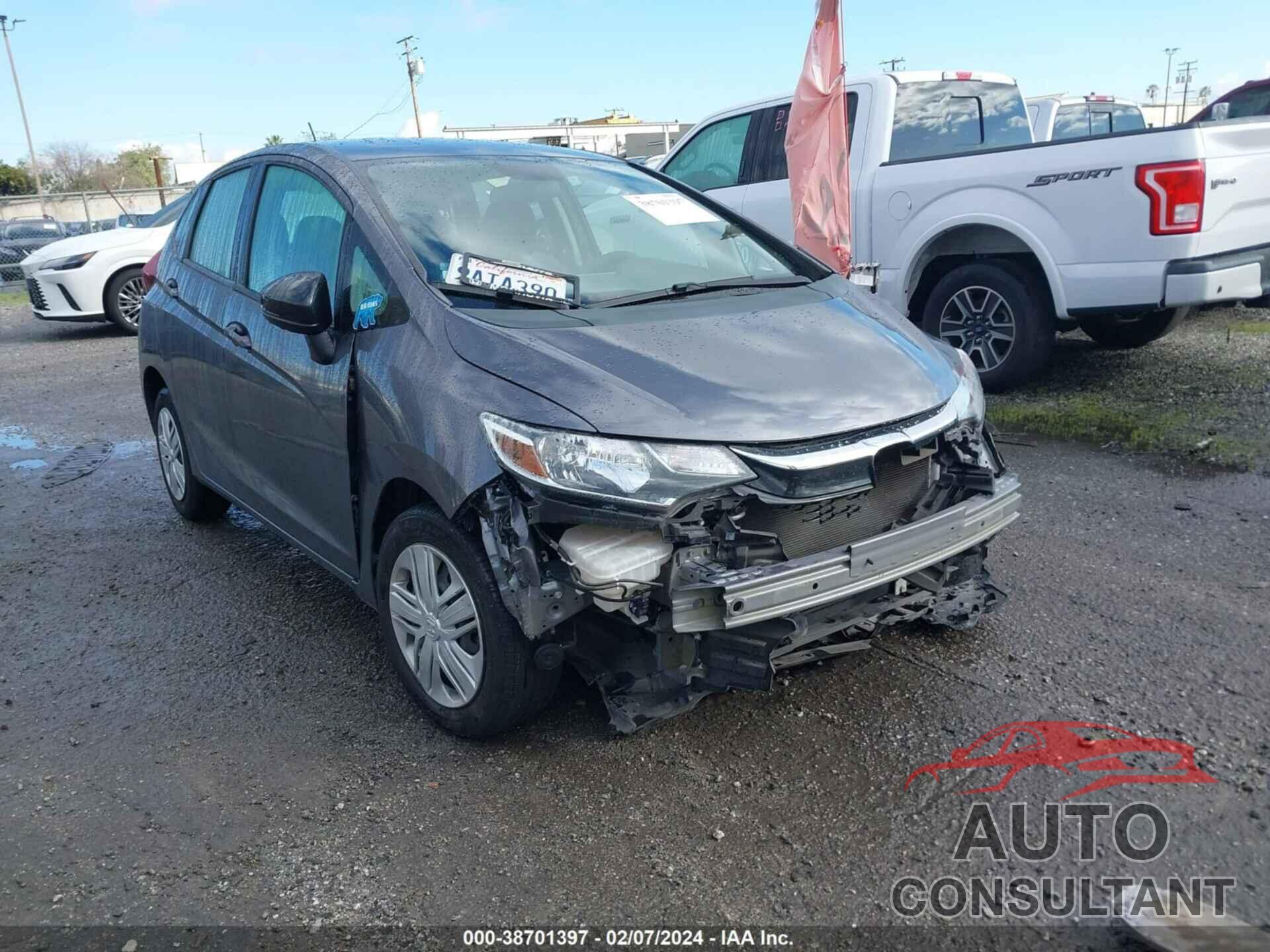 HONDA FIT 2019 - 3HGGK5H46KM713435