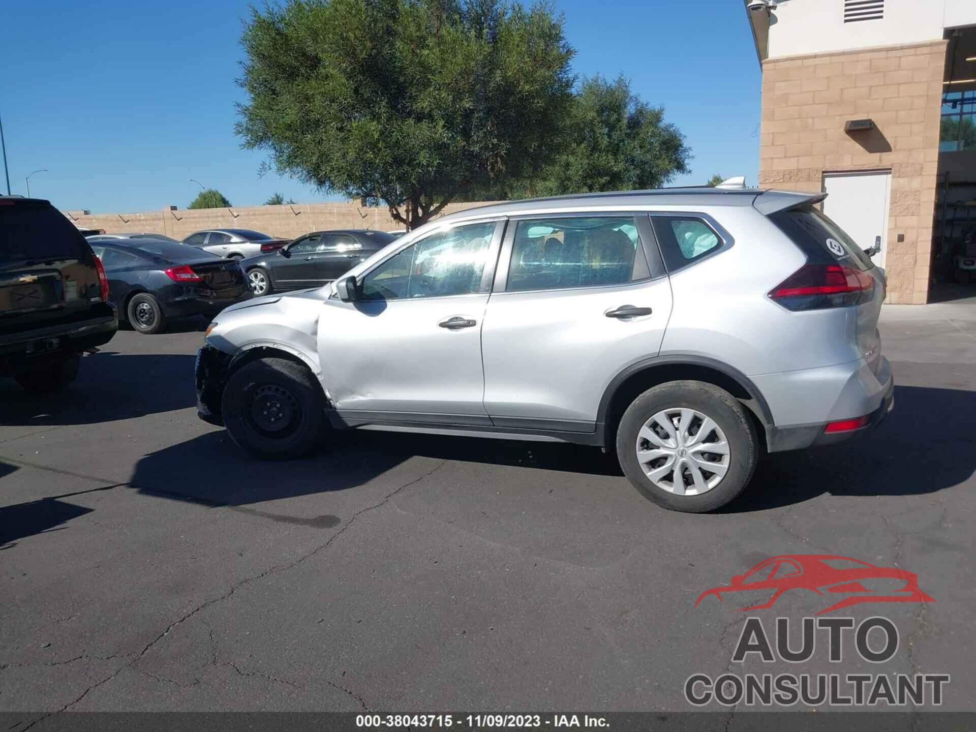 NISSAN ROGUE 2019 - 5N1AT2MV2KC724931