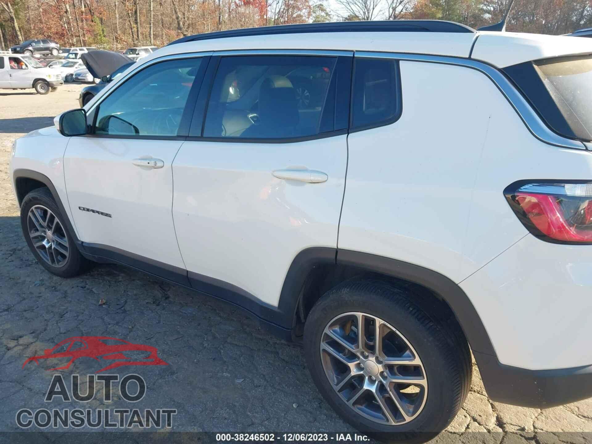 JEEP COMPASS 2019 - 3C4NJCBB4KT832823