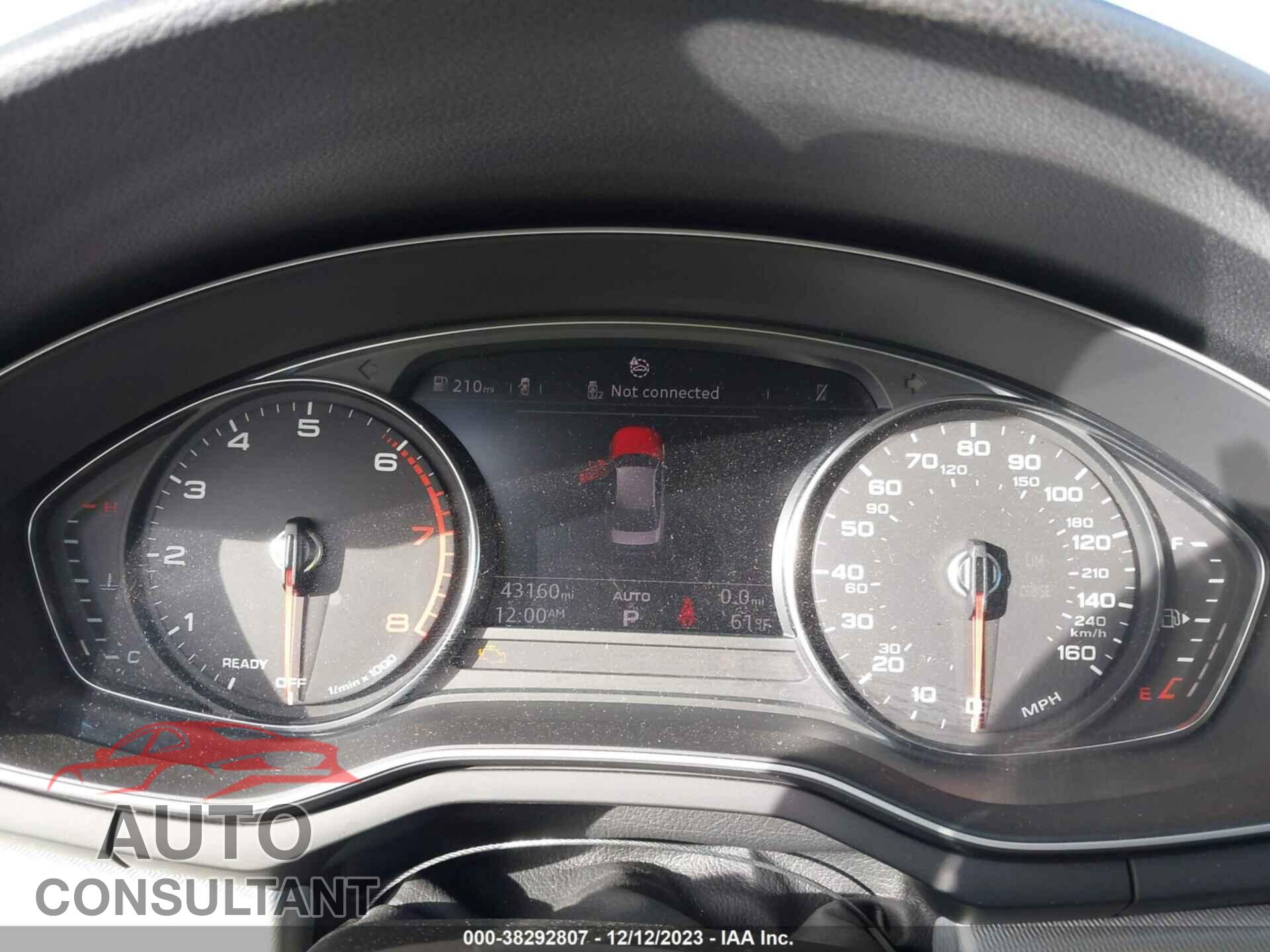 AUDI A4 2018 - WAUKMAF43JA171797