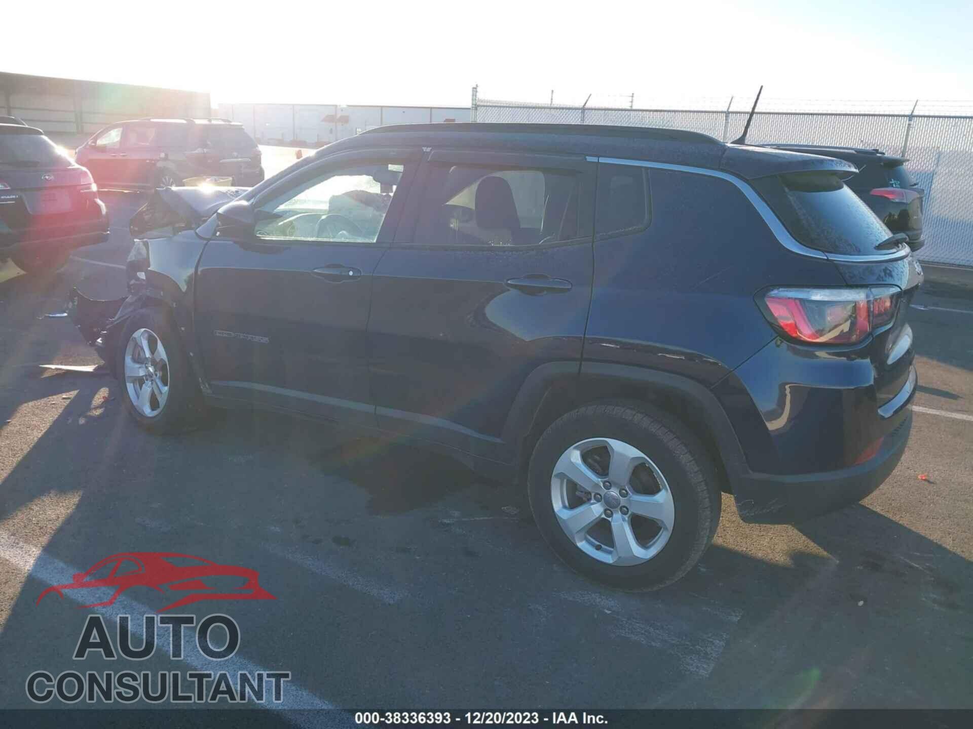 JEEP COMPASS 2018 - 3C4NJCBB7JT369011