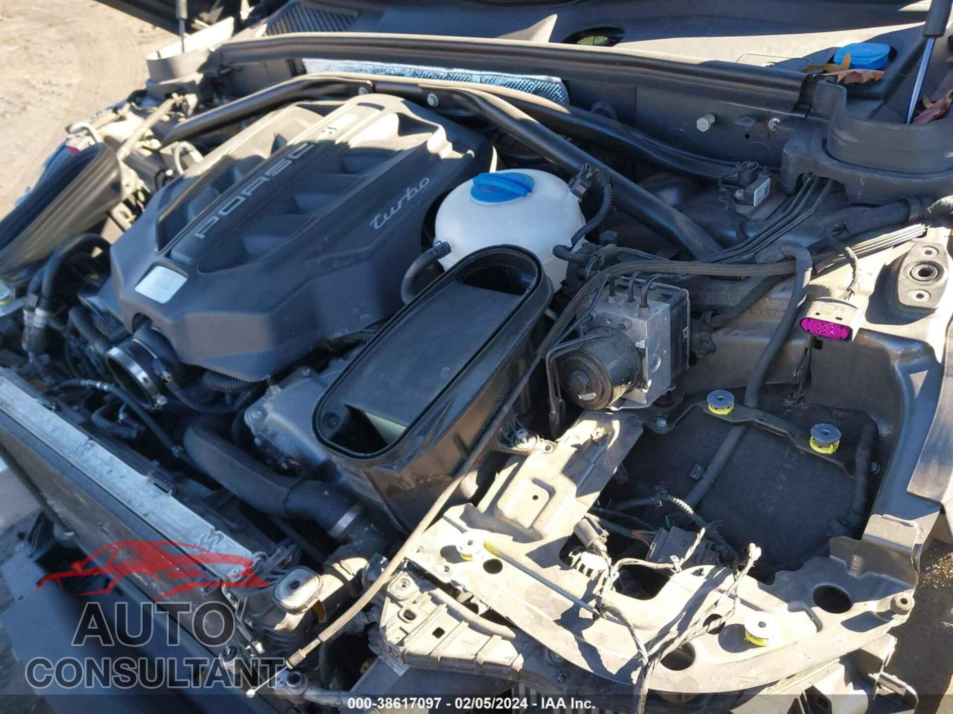 PORSCHE MACAN 2016 - WP1AF2A50GLB94903