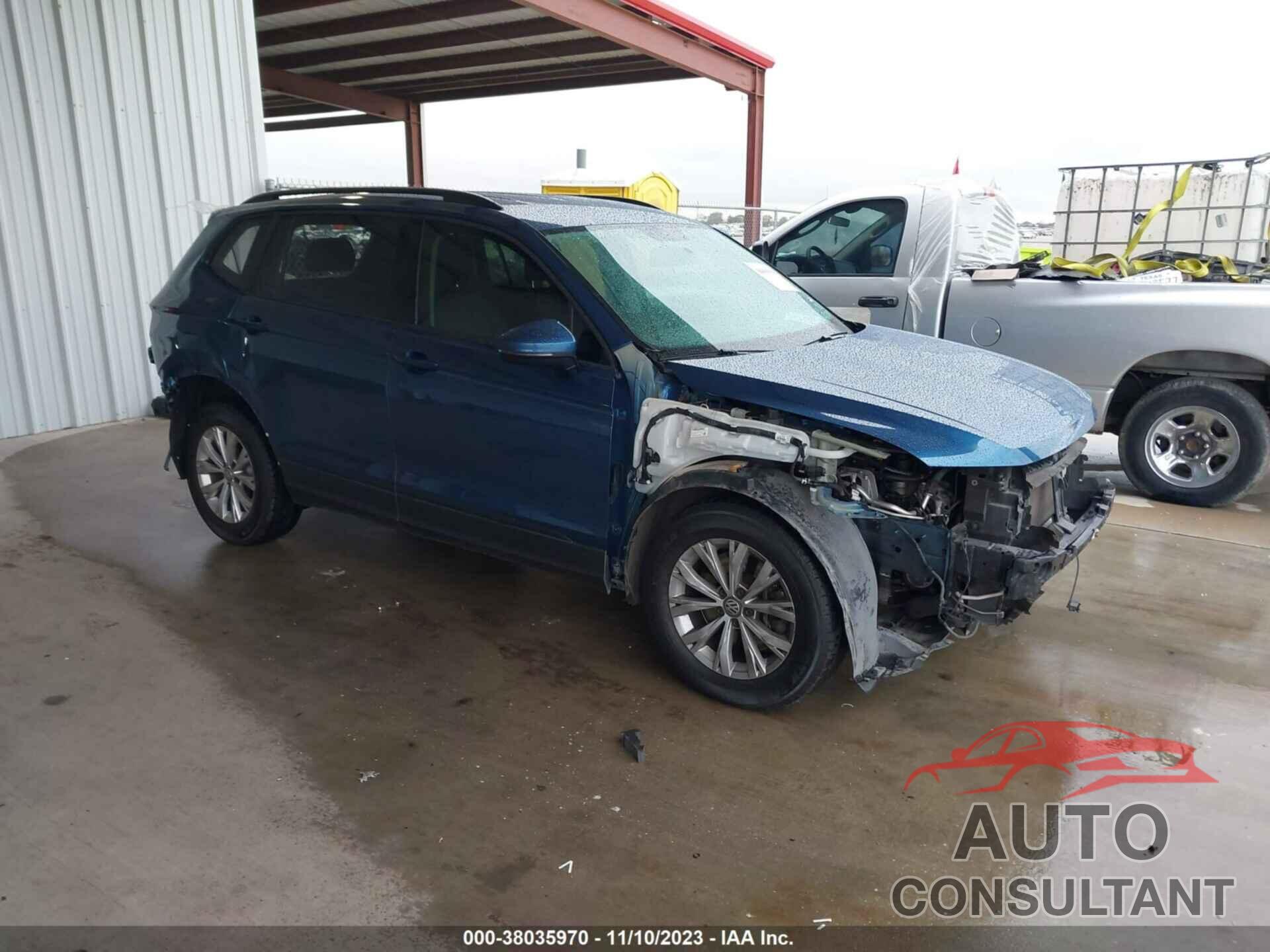 VOLKSWAGEN TIGUAN 2018 - 3VV1B7AX9JM079946