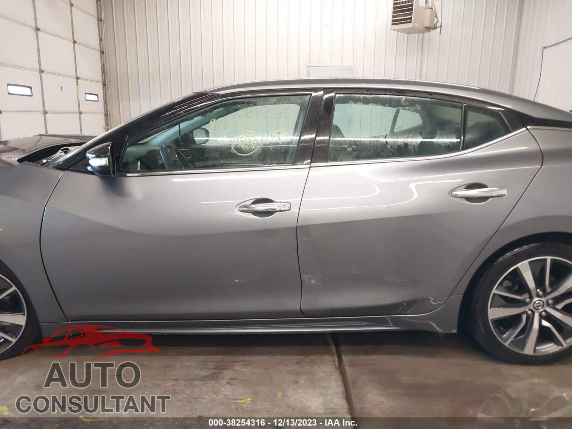 NISSAN MAXIMA 2020 - 1N4AA6DV9LC373797