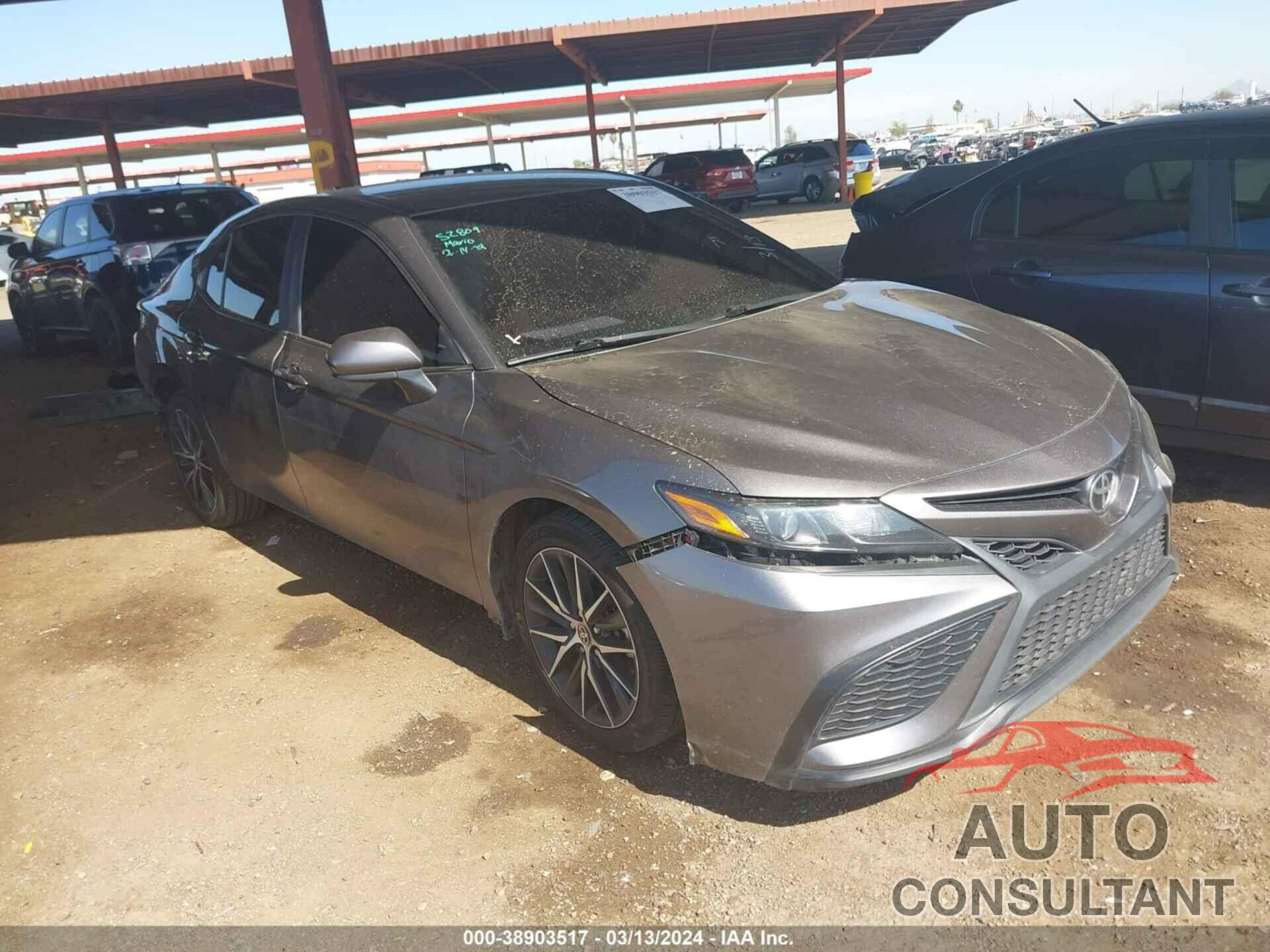 TOYOTA CAMRY 2021 - 4T1G11AK1MU558600