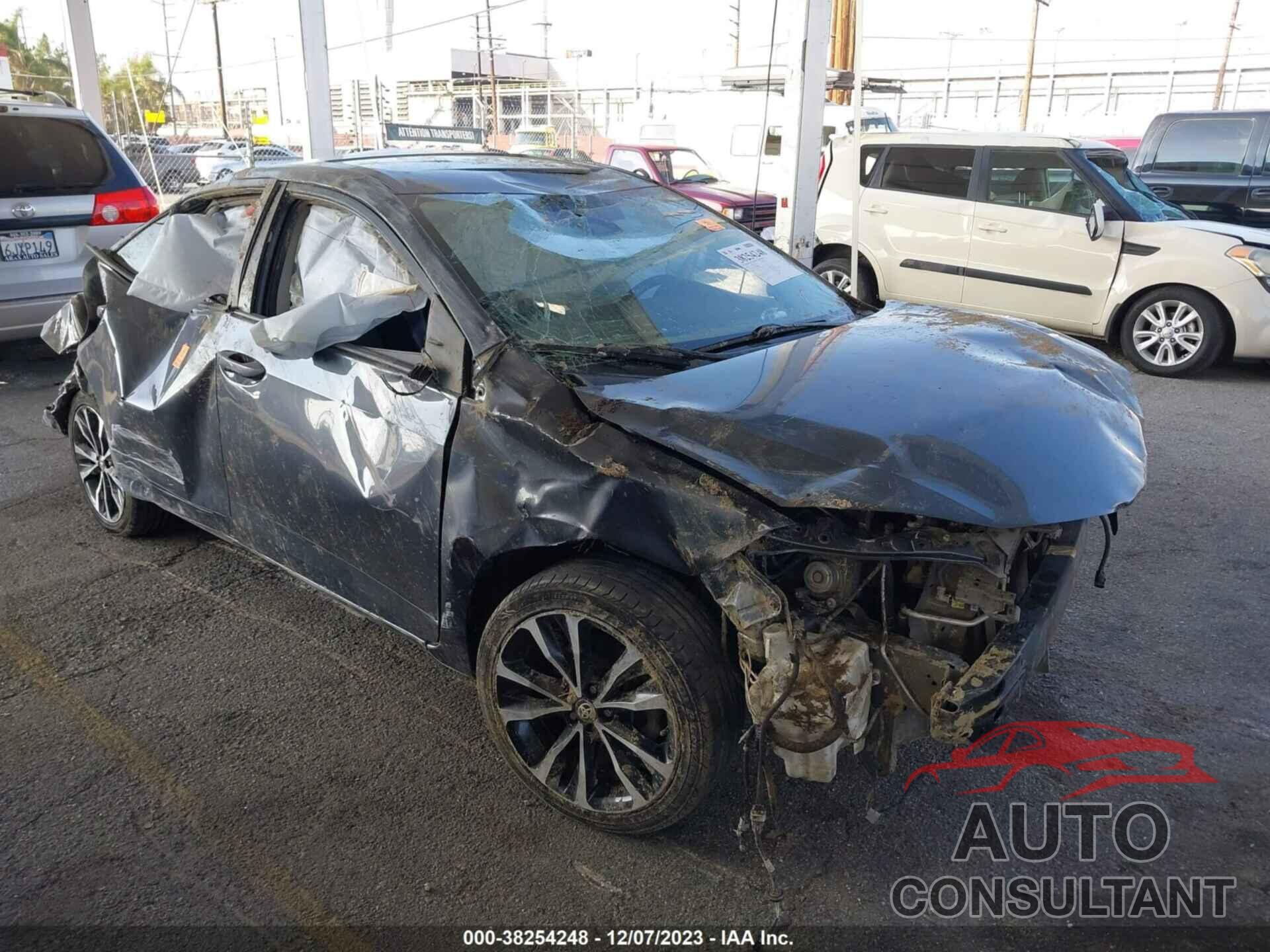 TOYOTA COROLLA 2017 - 5YFBURHE7HP588546