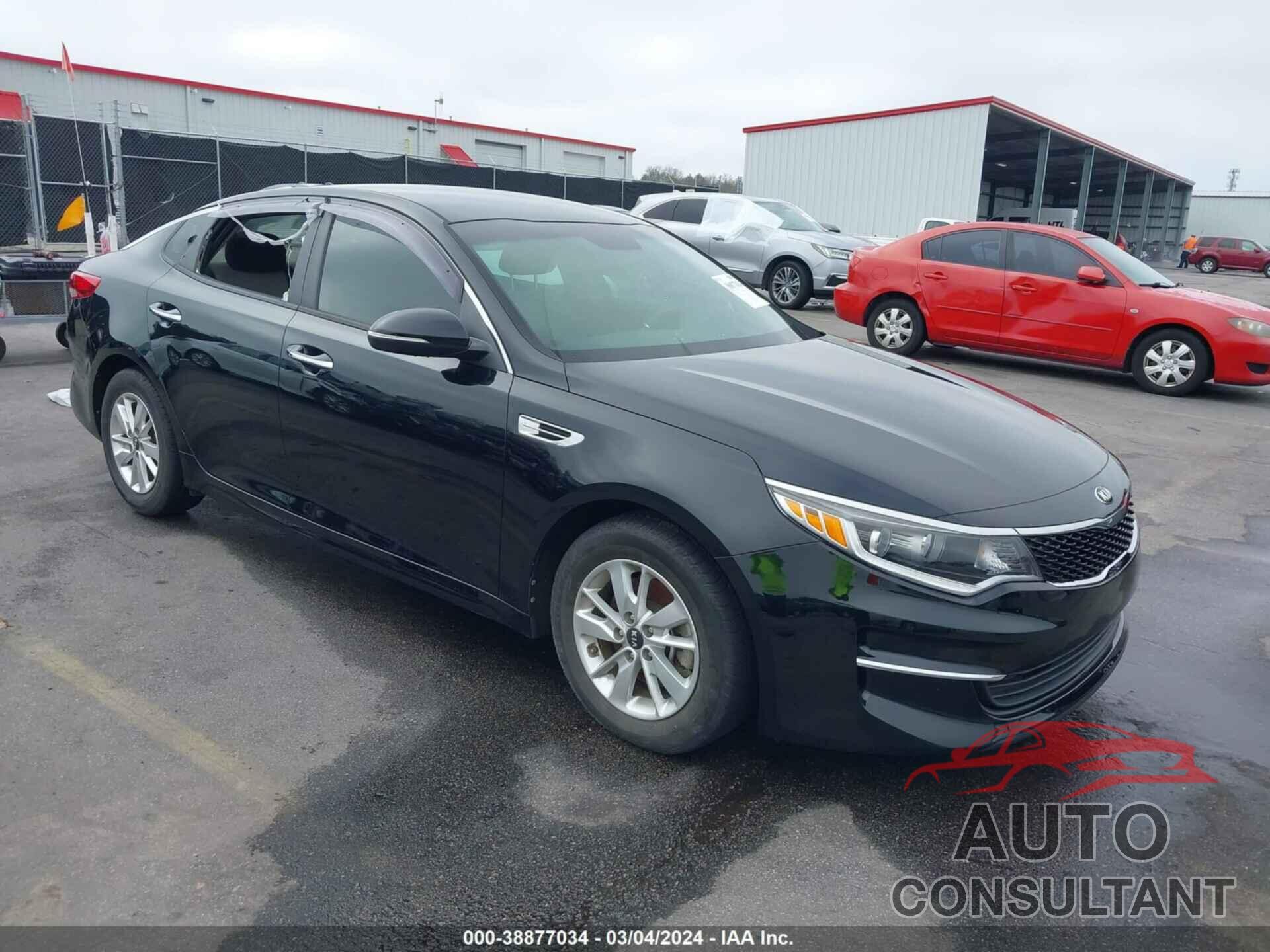 KIA OPTIMA 2018 - 5XXGT4L32JG237012